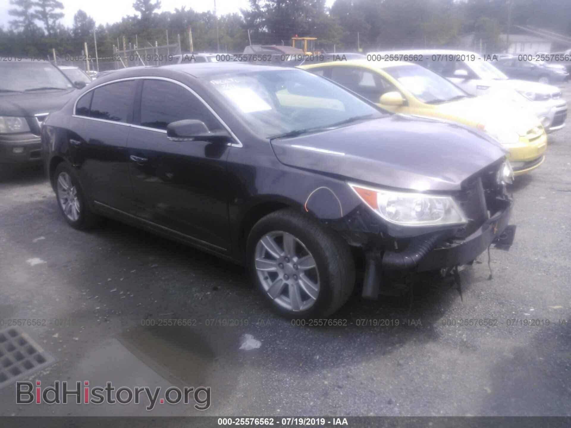 Photo 1G4GC5E34DF155414 - BUICK LACROSSE 2013