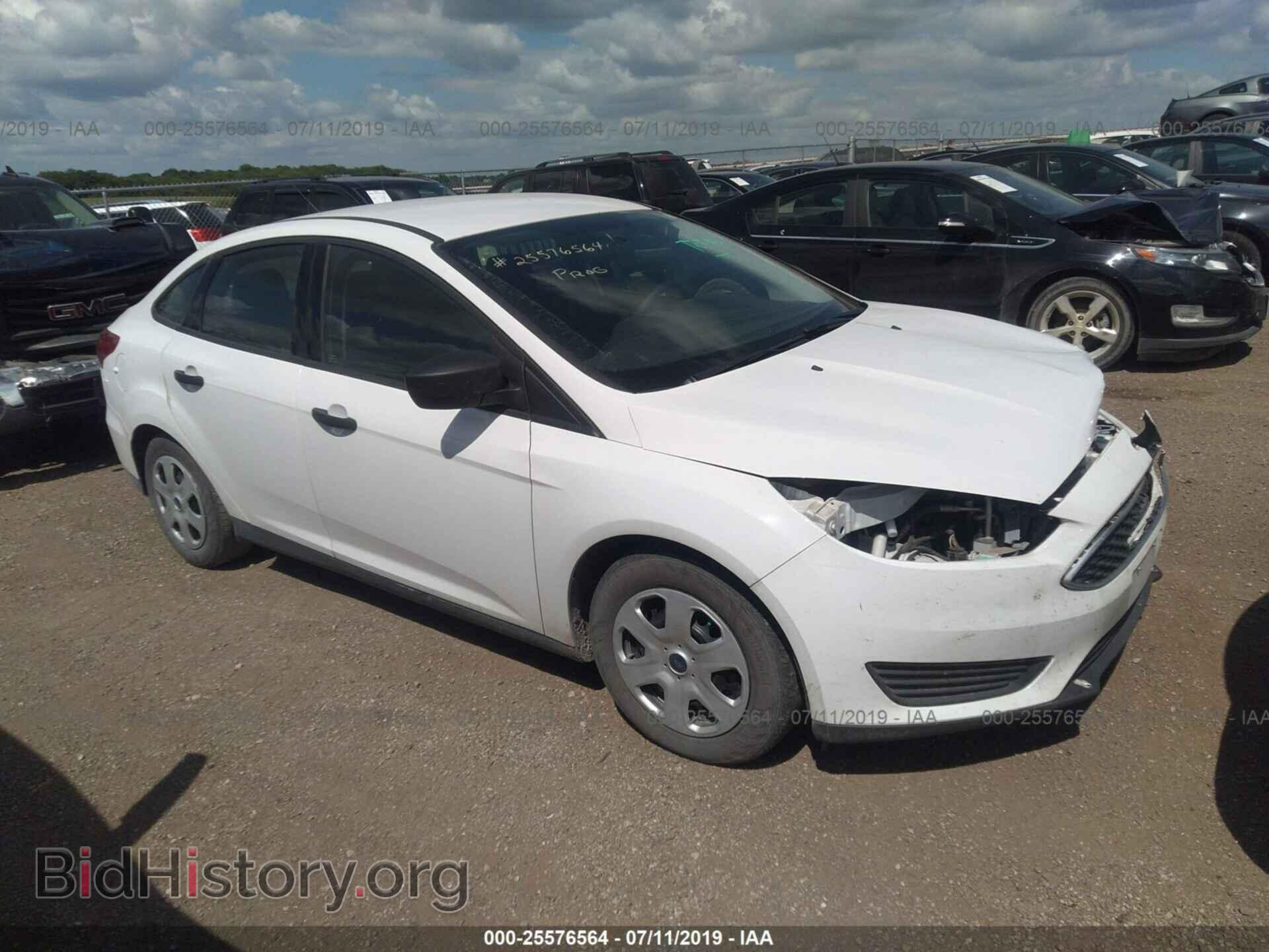 Photo 1FADP3E24HL303551 - FORD FOCUS 2017