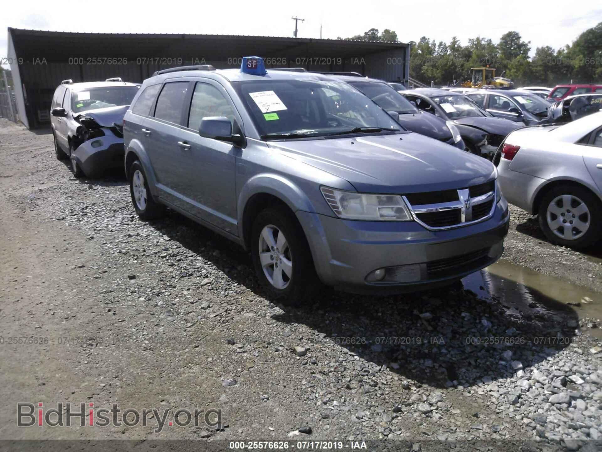 Фотография 3D4PG5FV8AT121778 - DODGE JOURNEY 2010