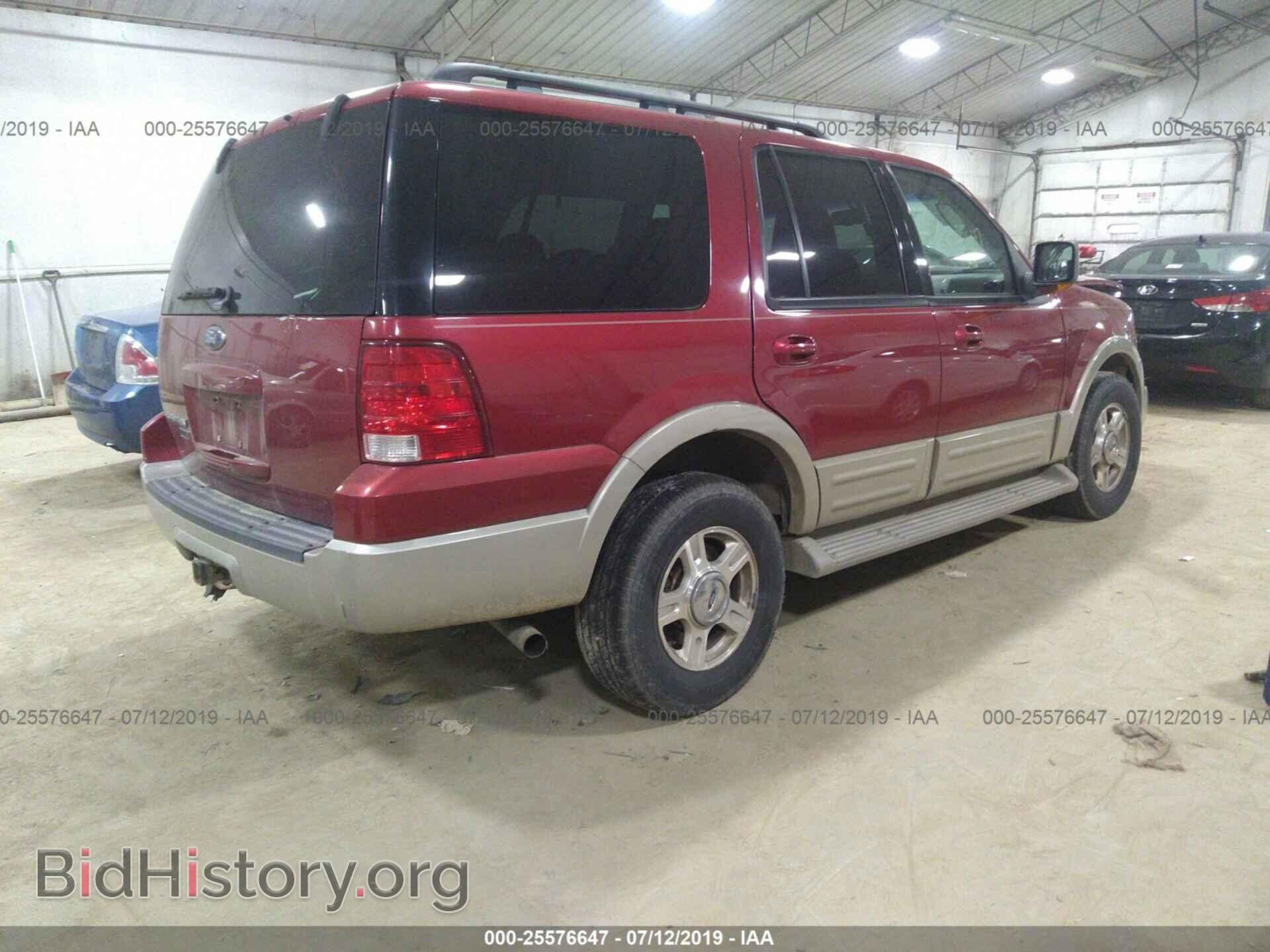 2006 FORD EXPEDITION - VIN: 1FMPU18516LA12377 - Фото 4
