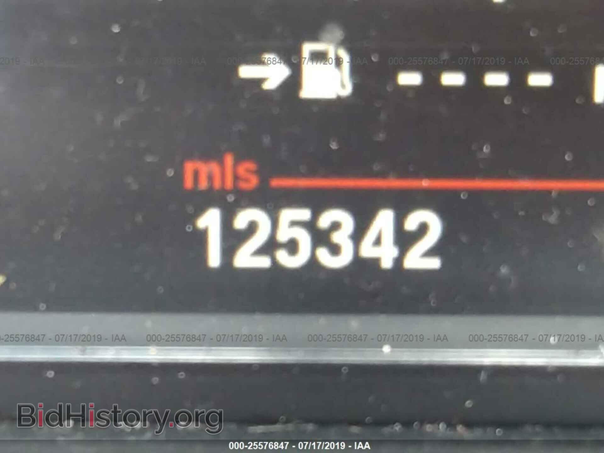 2012 BMW 528 - VIN: WBAXH5C55CDW07999 - Фото 7