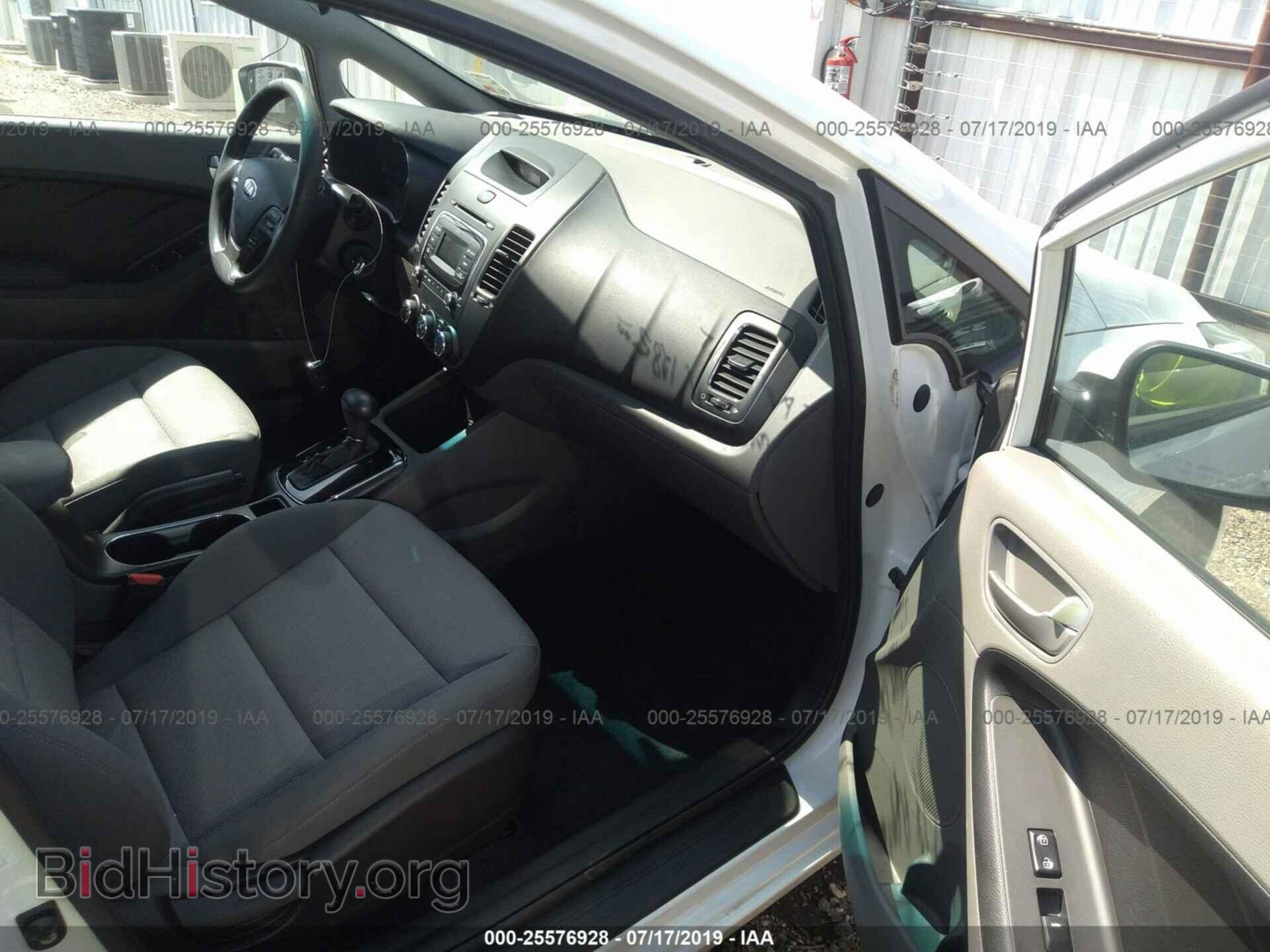 2017 KIA FORTE - VIN: 3KPFK4A7XHE091238 - Фото 5