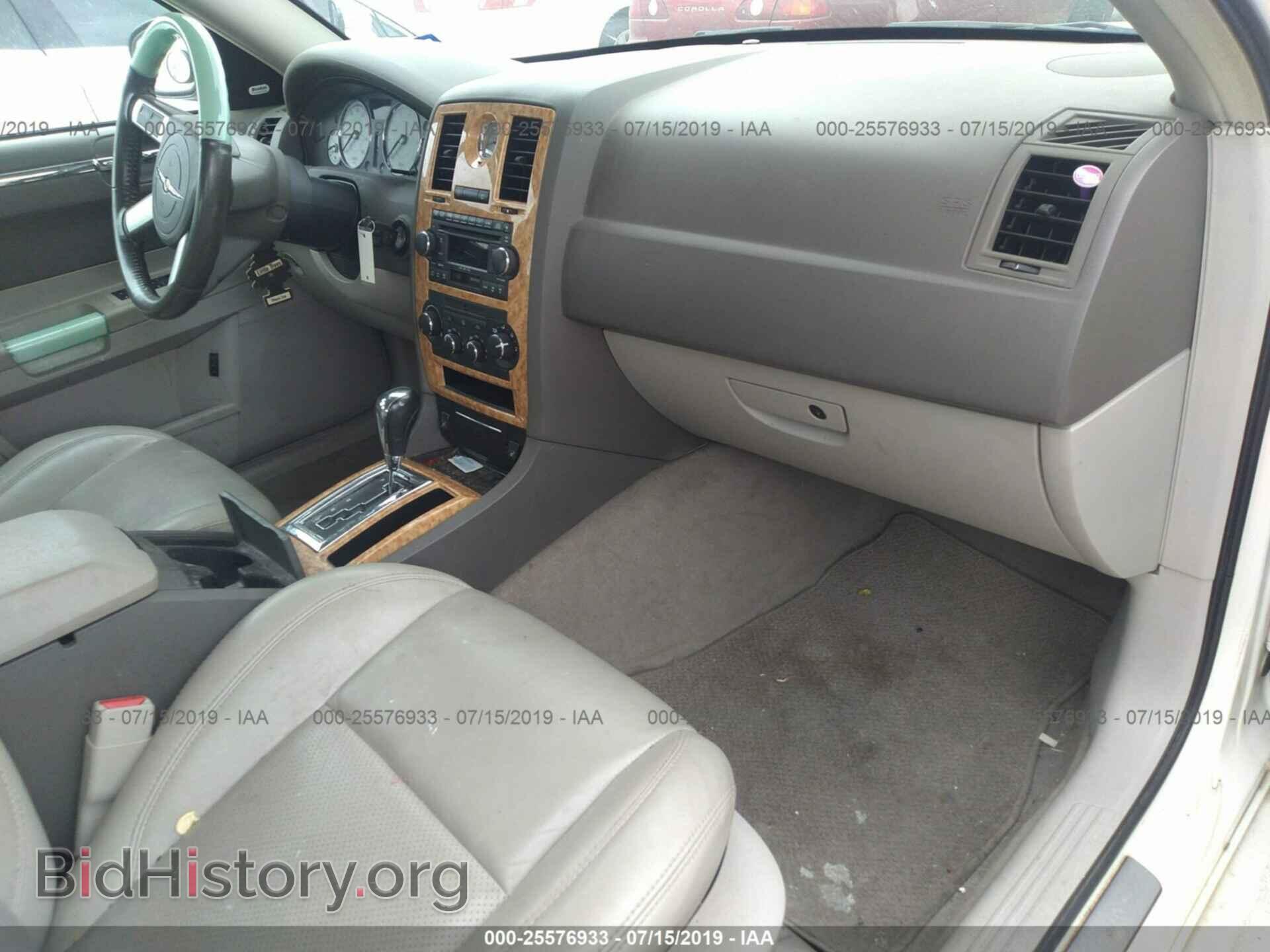 2007 CHRYSLER 300C - VIN: 2C3LA63HX7H762809 - Фото 5