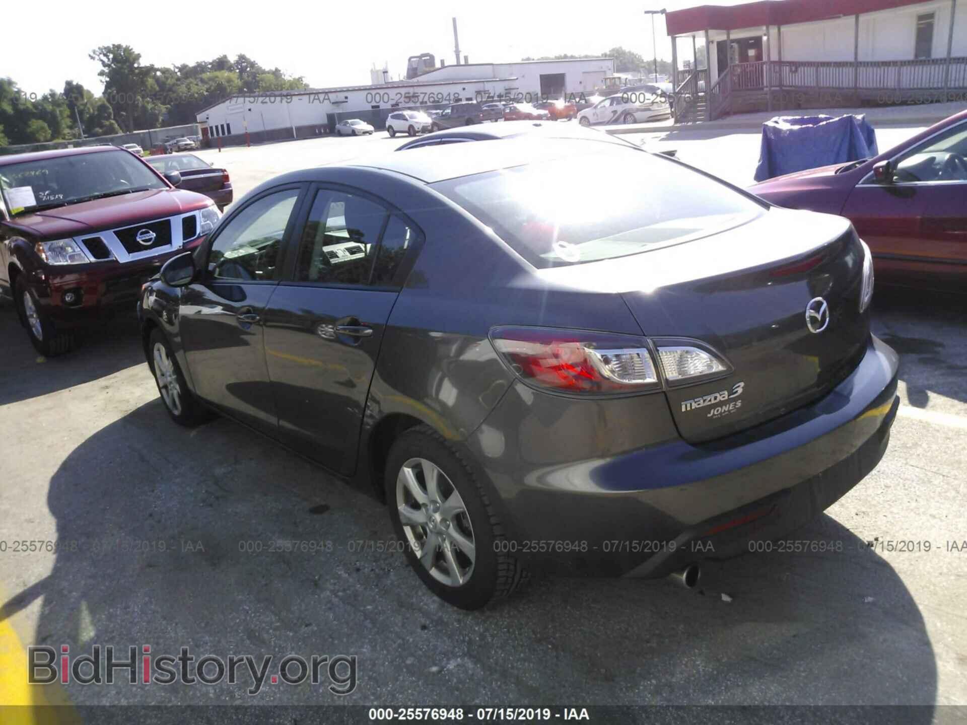 2011 MAZDA 3 - VIN: JM1BL1VG2B1488618 - Photo 3
