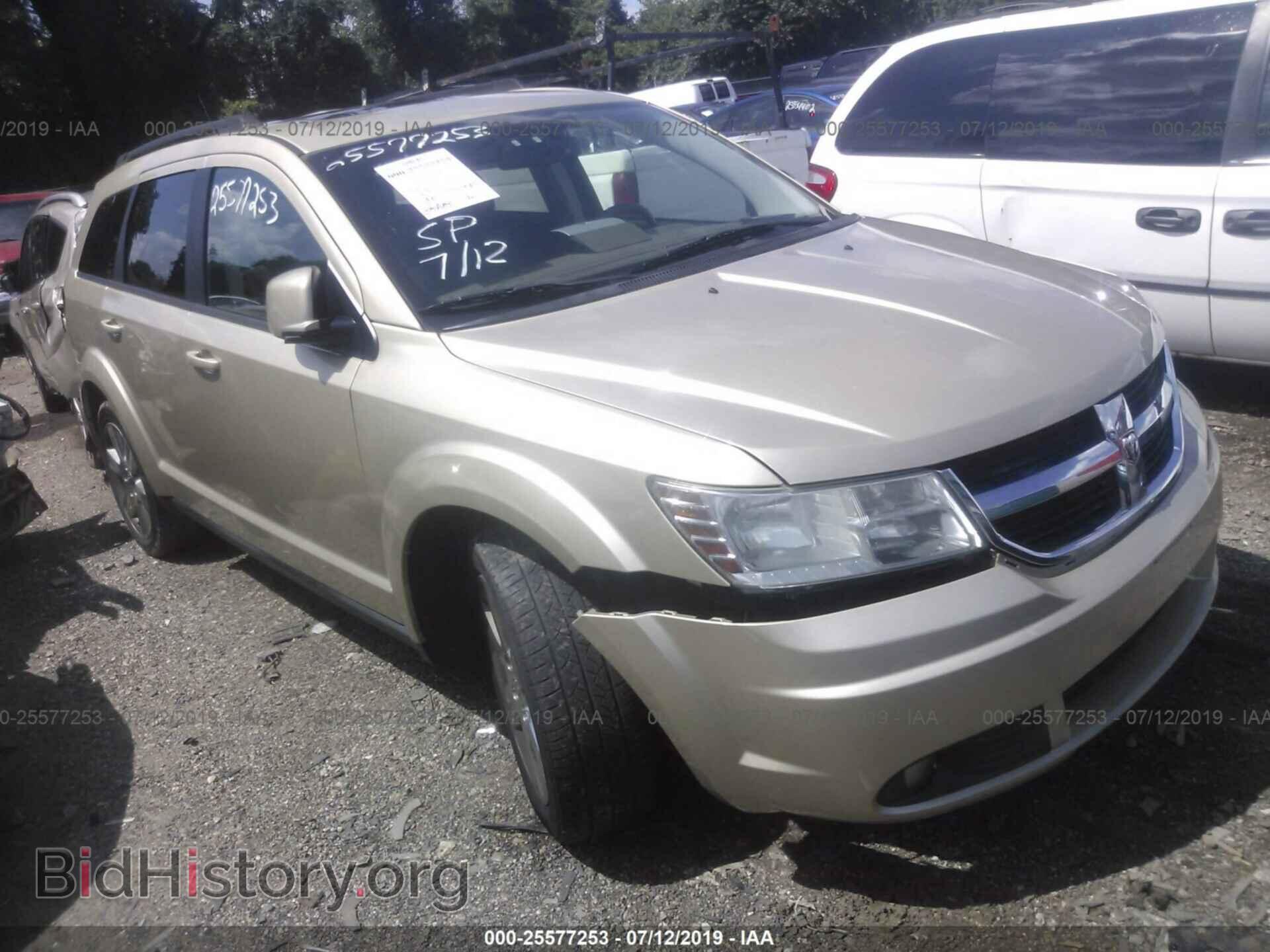 Фотография 3D4PH5FV5AT109648 - DODGE JOURNEY 2010