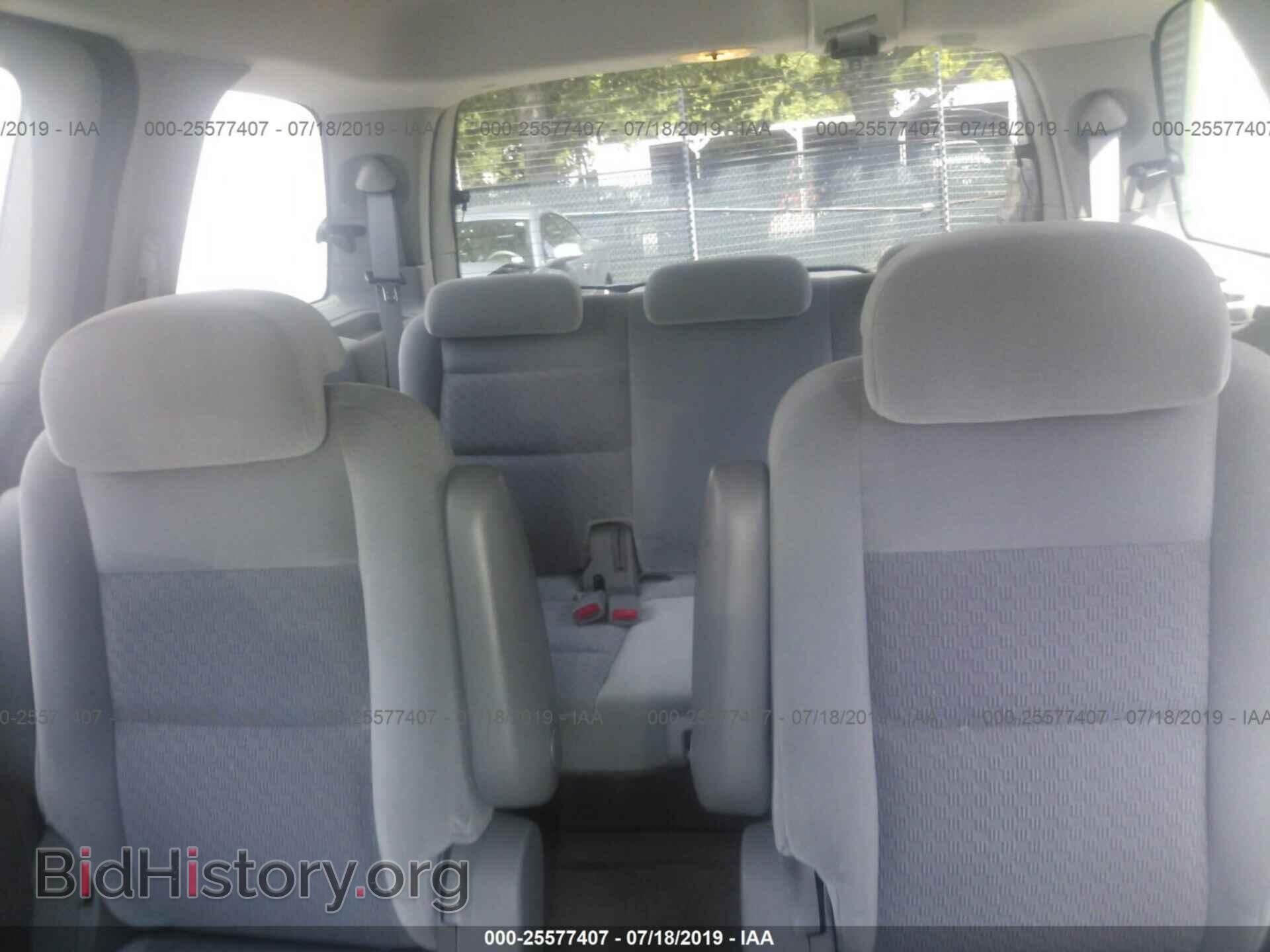 2004 FORD FREESTAR - VIN: 2FMDA52234BA33519 - Фото 8