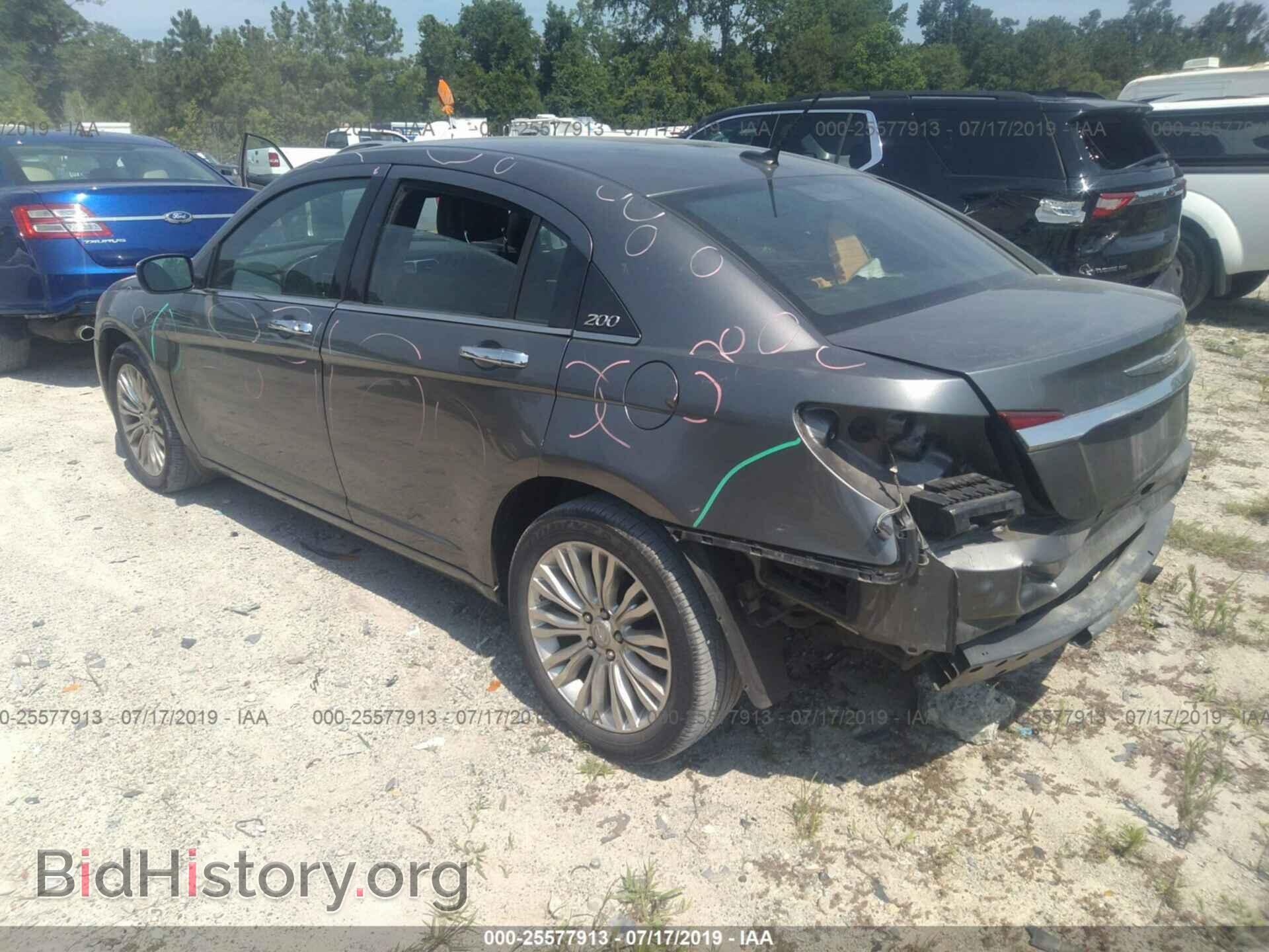 2012 CHRYSLER 200 - VIN: 1C3CCBCB0CN301585 - Photo 3