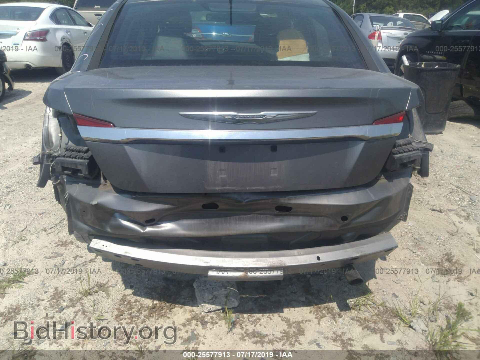 2012 CHRYSLER 200 - VIN: 1C3CCBCB0CN301585 - Photo 6