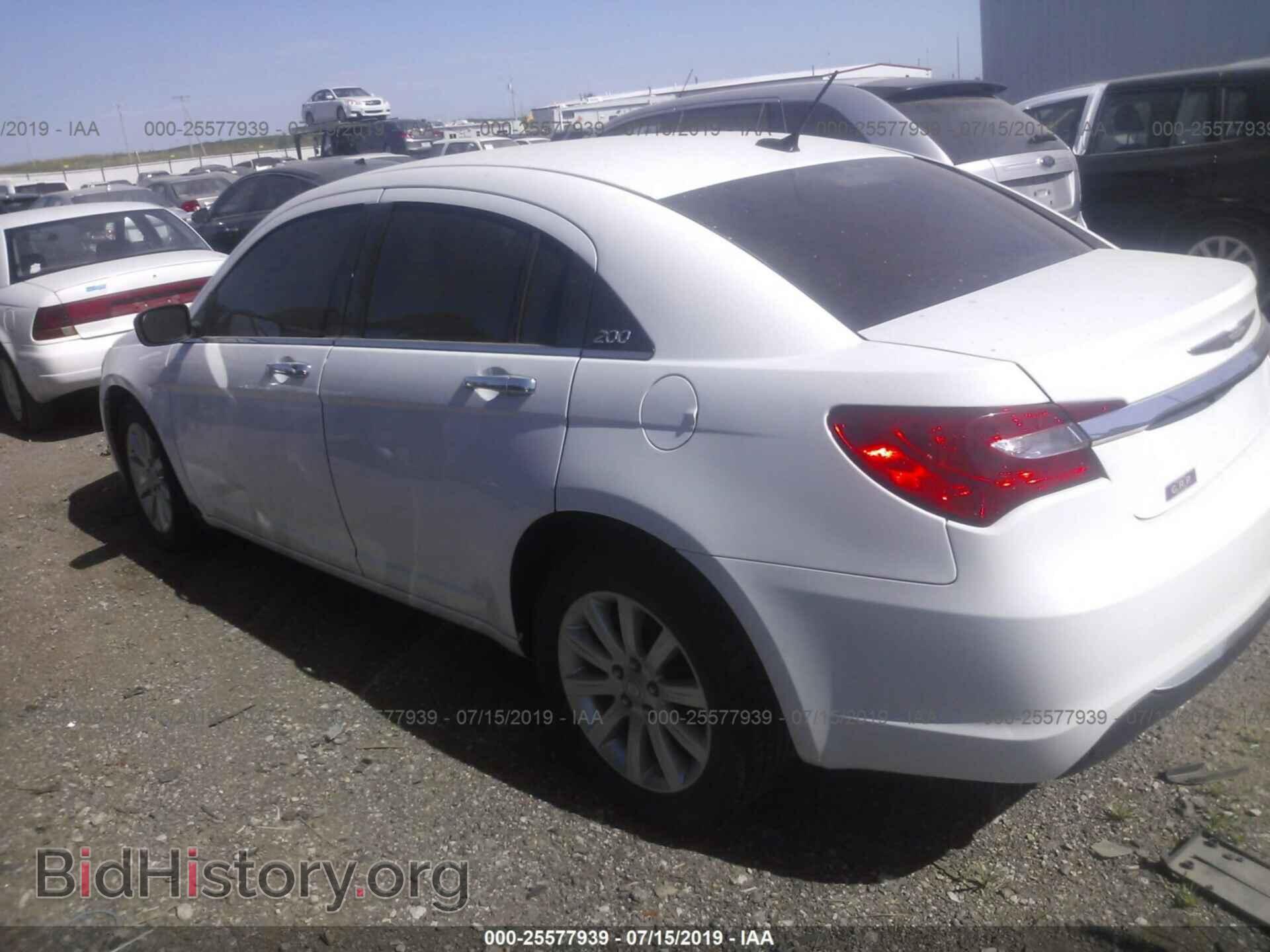 2014 CHRYSLER 200 - VIN: 1C3CCBCG4EN128278 - Фото 3