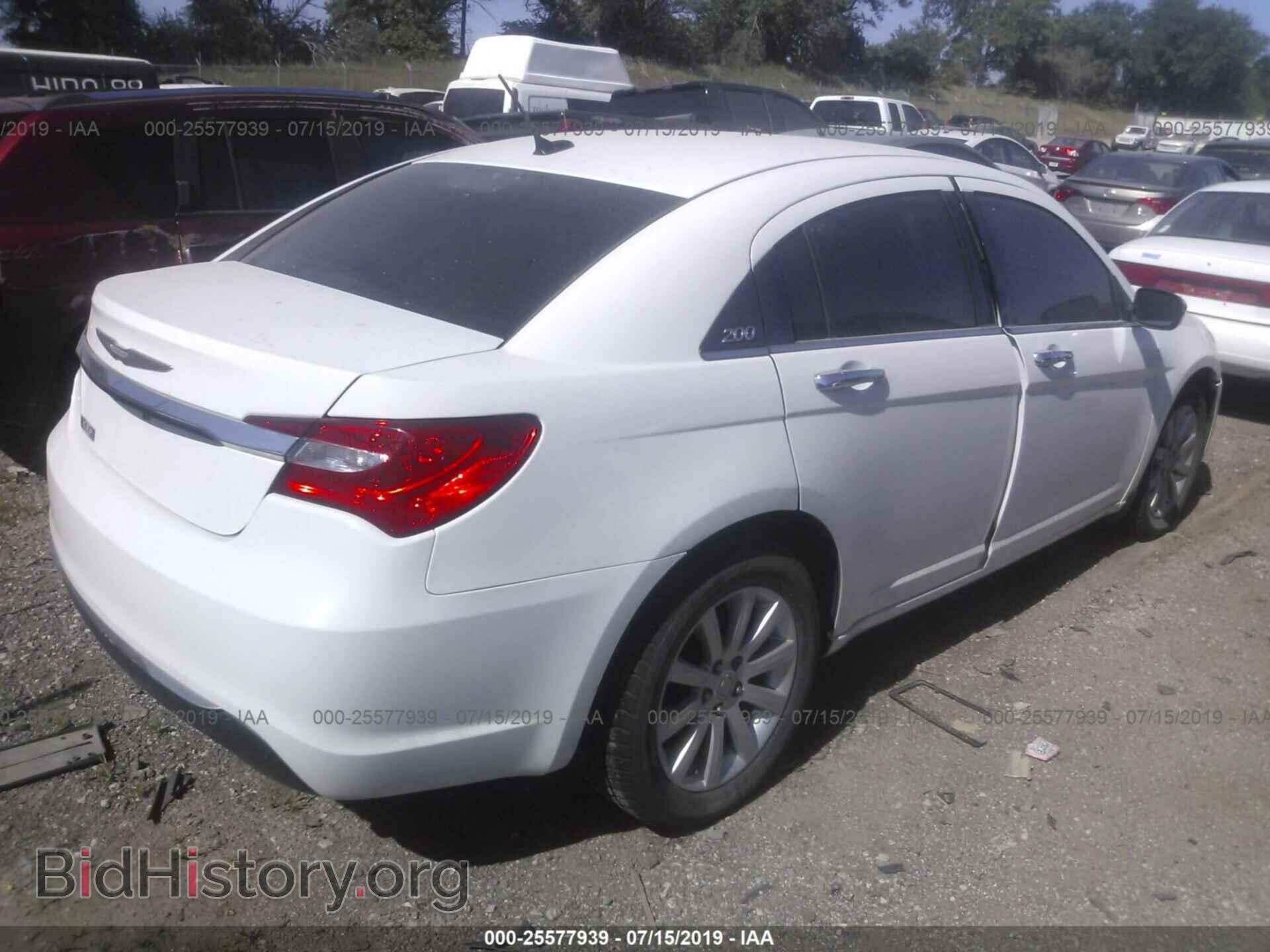 2014 CHRYSLER 200 - VIN: 1C3CCBCG4EN128278 - Фото 4