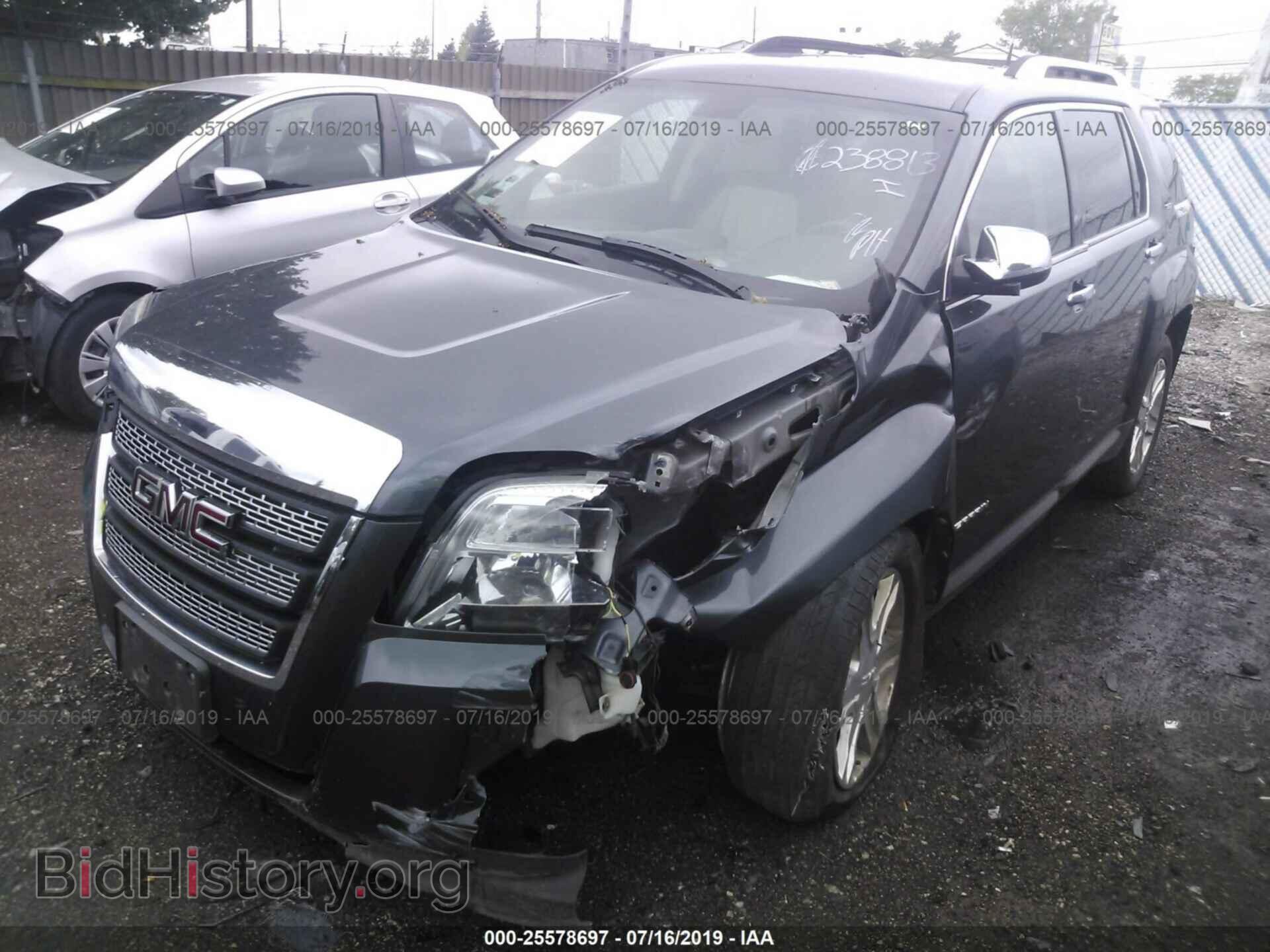 2011 GMC TERRAIN - VIN: 2CTFLXEC8B6328813 - Фото 2