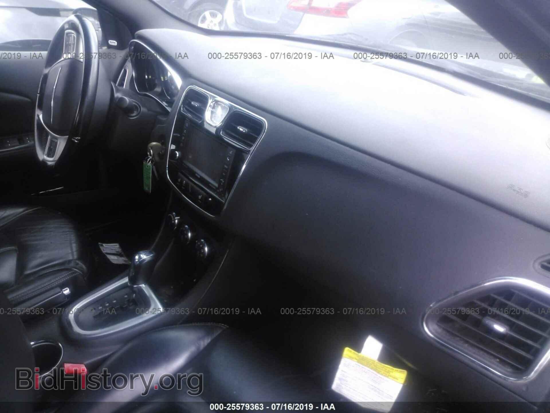 2011 CHRYSLER 200 - VIN: 1C3BC2FG0BN603430 - Фото 5
