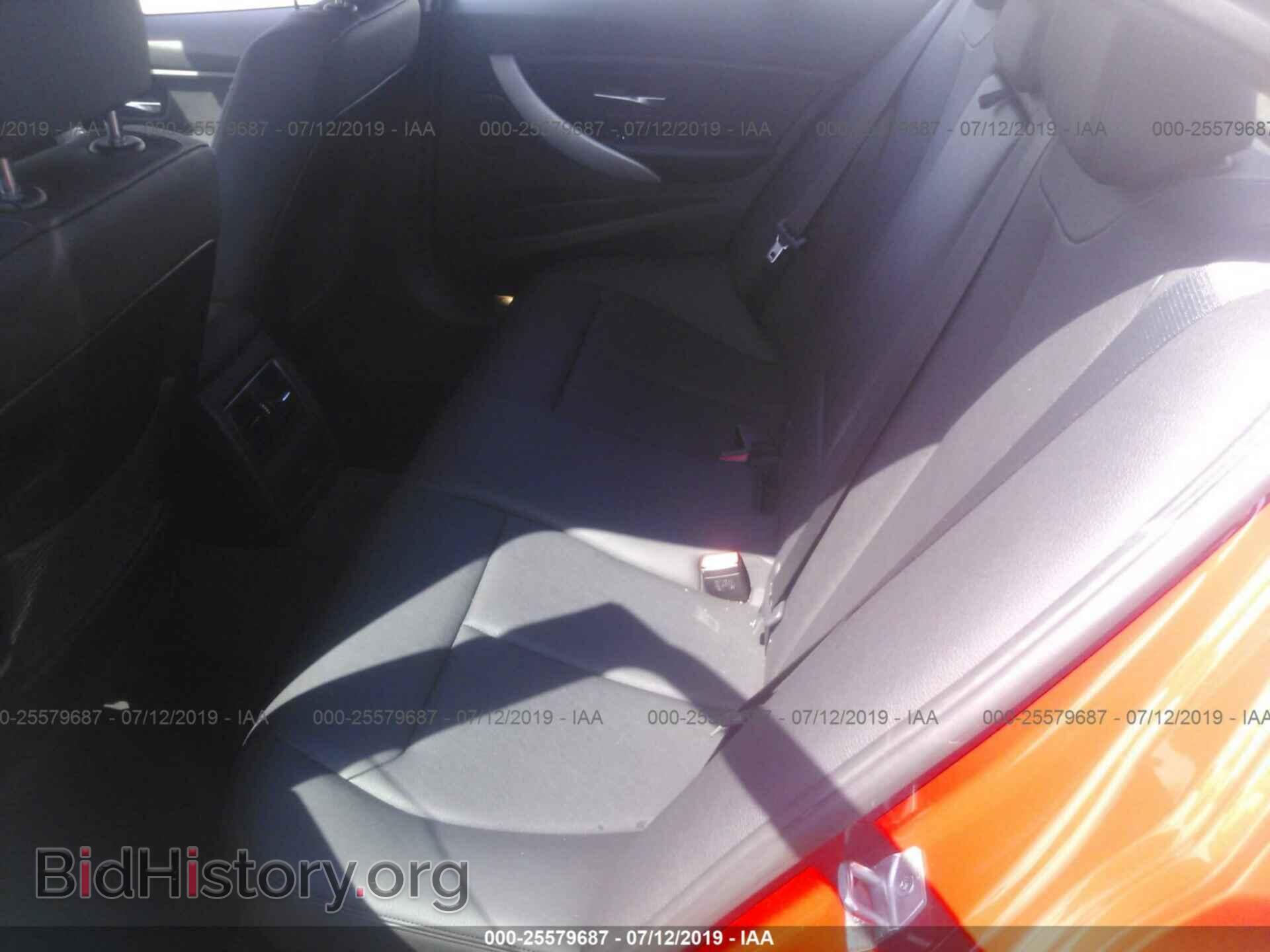 2016 BMW 320 - VIN: WBA8E5G52GNT94565 - Photo 8