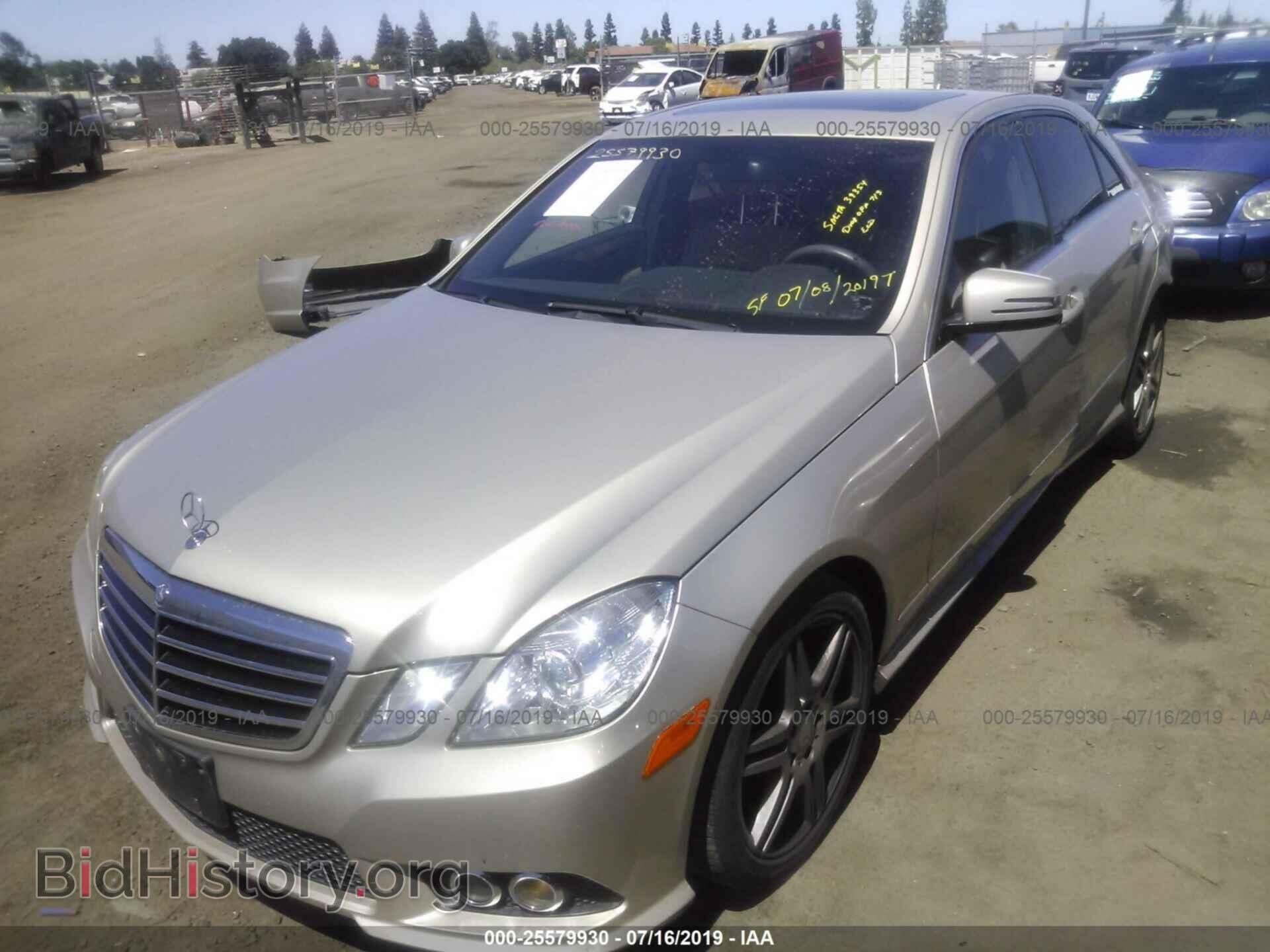 2010 MERCEDES-BENZ E - VIN: WDDHF5GB8AA059742 - Фото 2