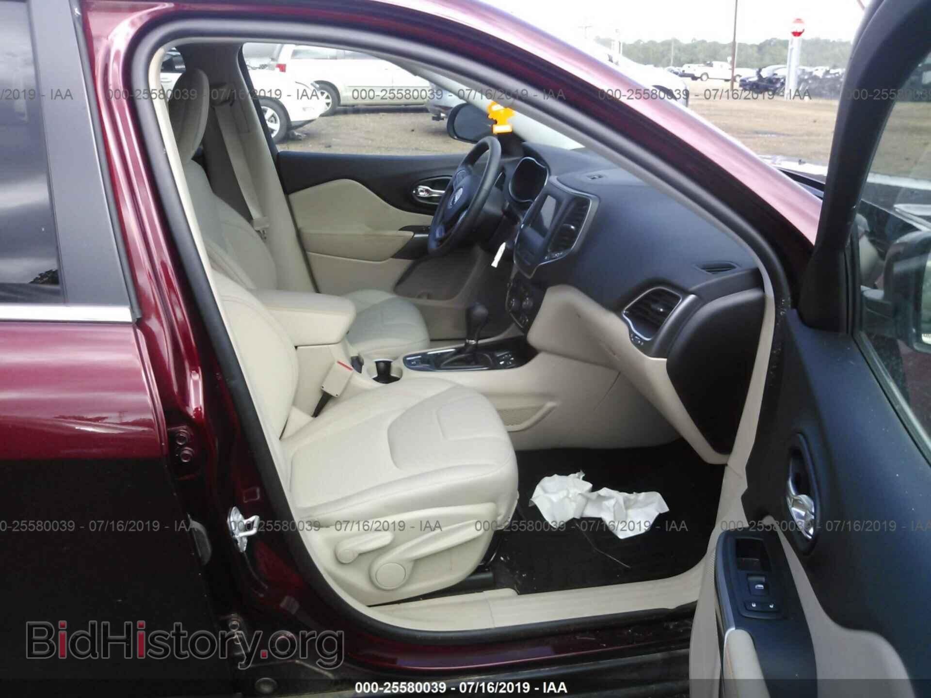 2019 JEEP CHEROKEE - VIN: 1C4PJLCB7KD148040 - Фото 5
