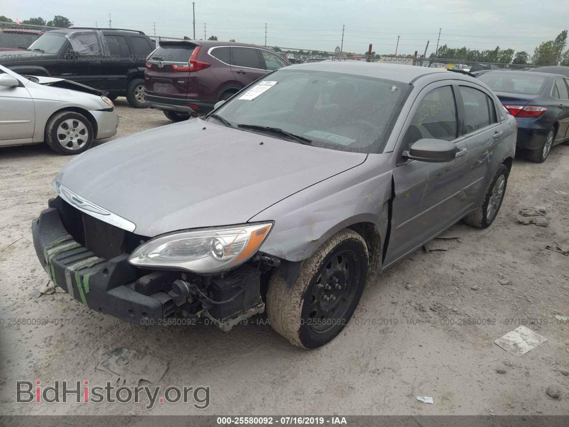 2014 CHRYSLER 200 - VIN: 1C3CCBAB9EN238282 - Photo 2