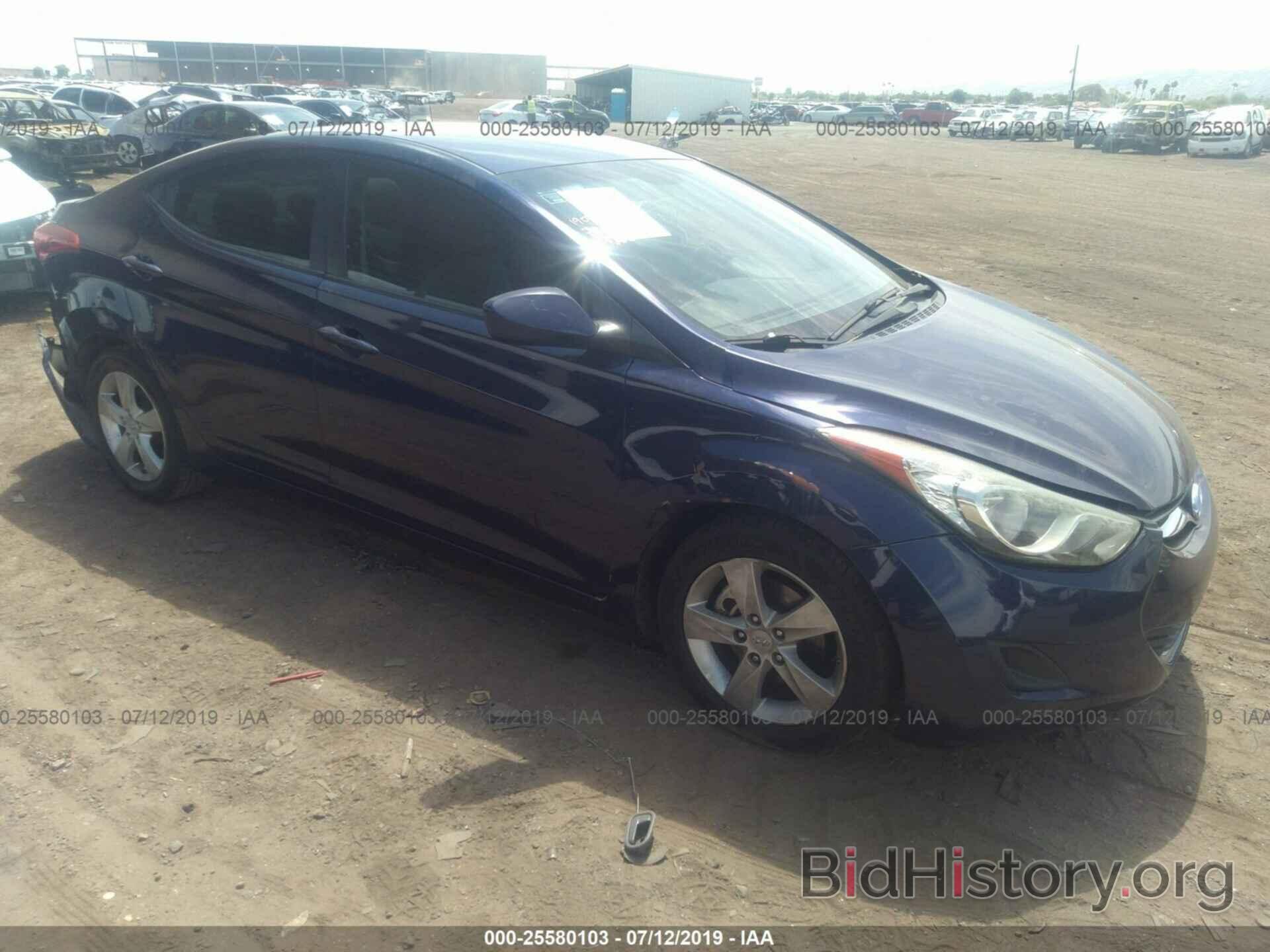 Photo 5NPDH4AE2BH019666 - HYUNDAI ELANTRA 2011