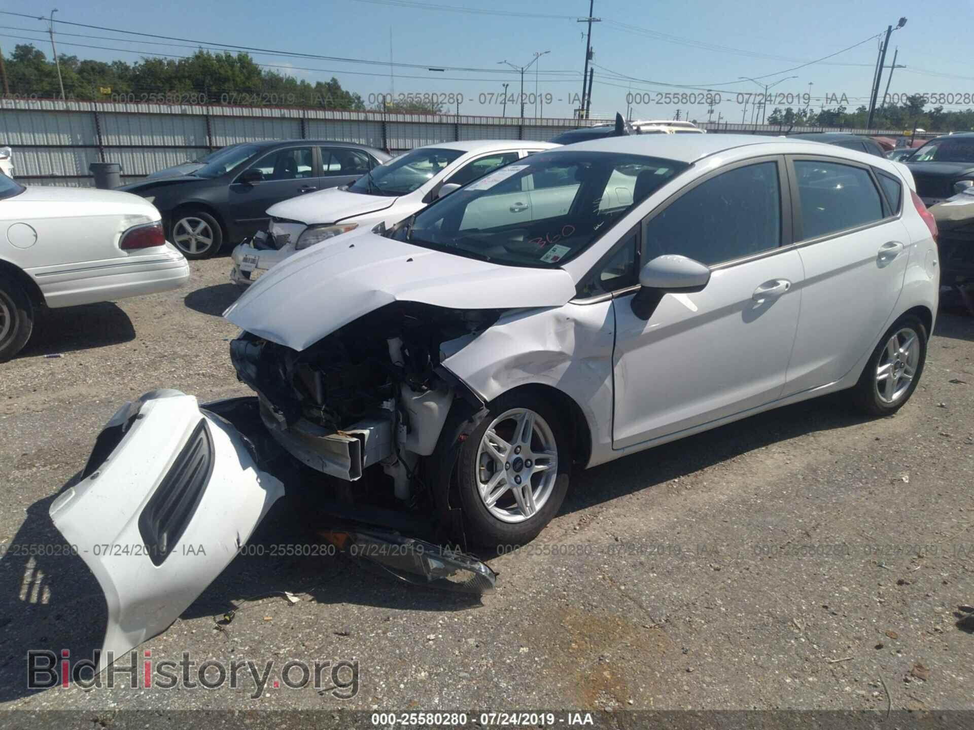 2017 FORD FIESTA - VIN: 3FADP4EJ2HM145996 - Photo 2