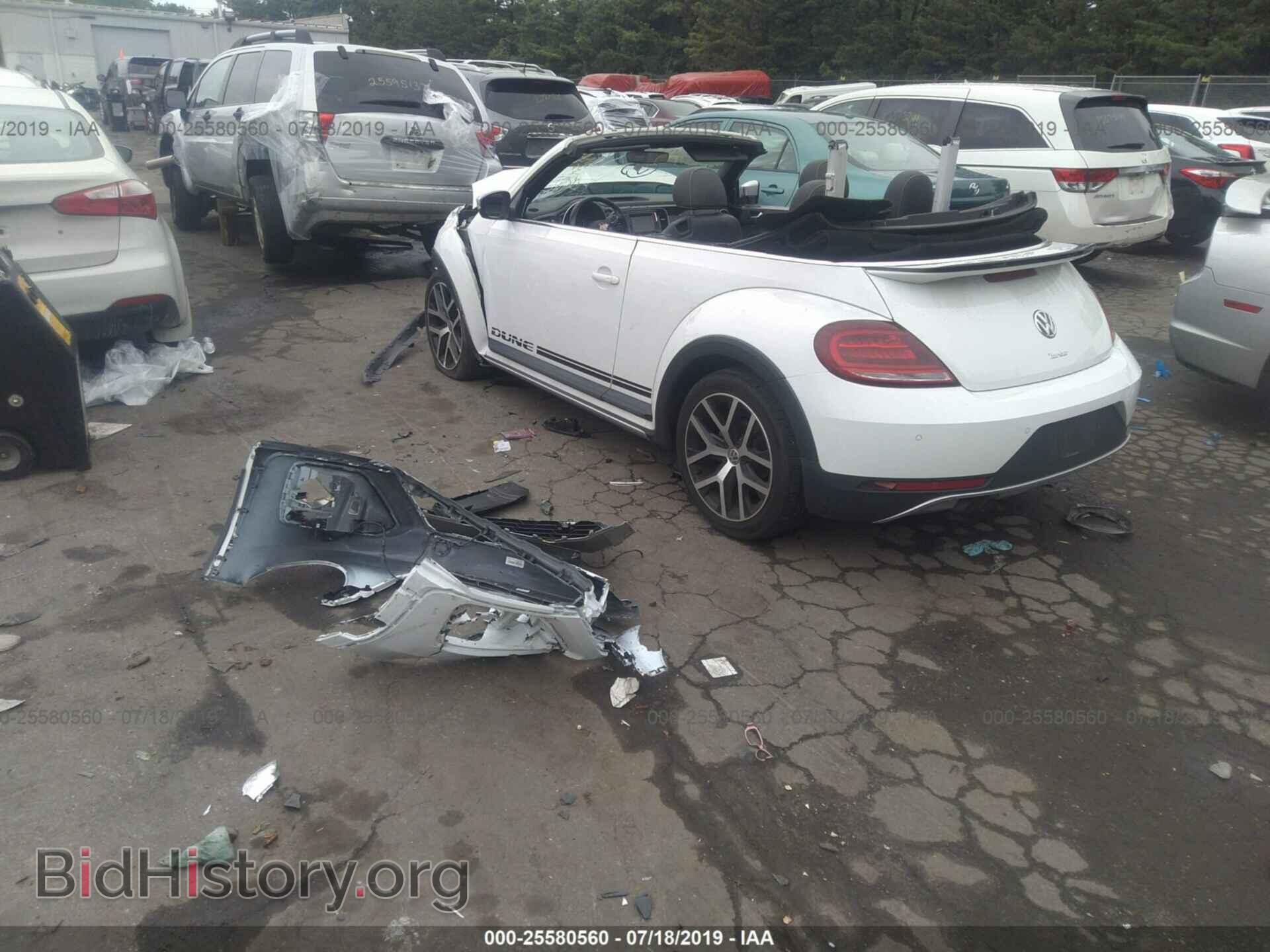 2017 VOLKSWAGEN BEETLE - VIN: 3VWT17AT3HM813687 - Фото 3