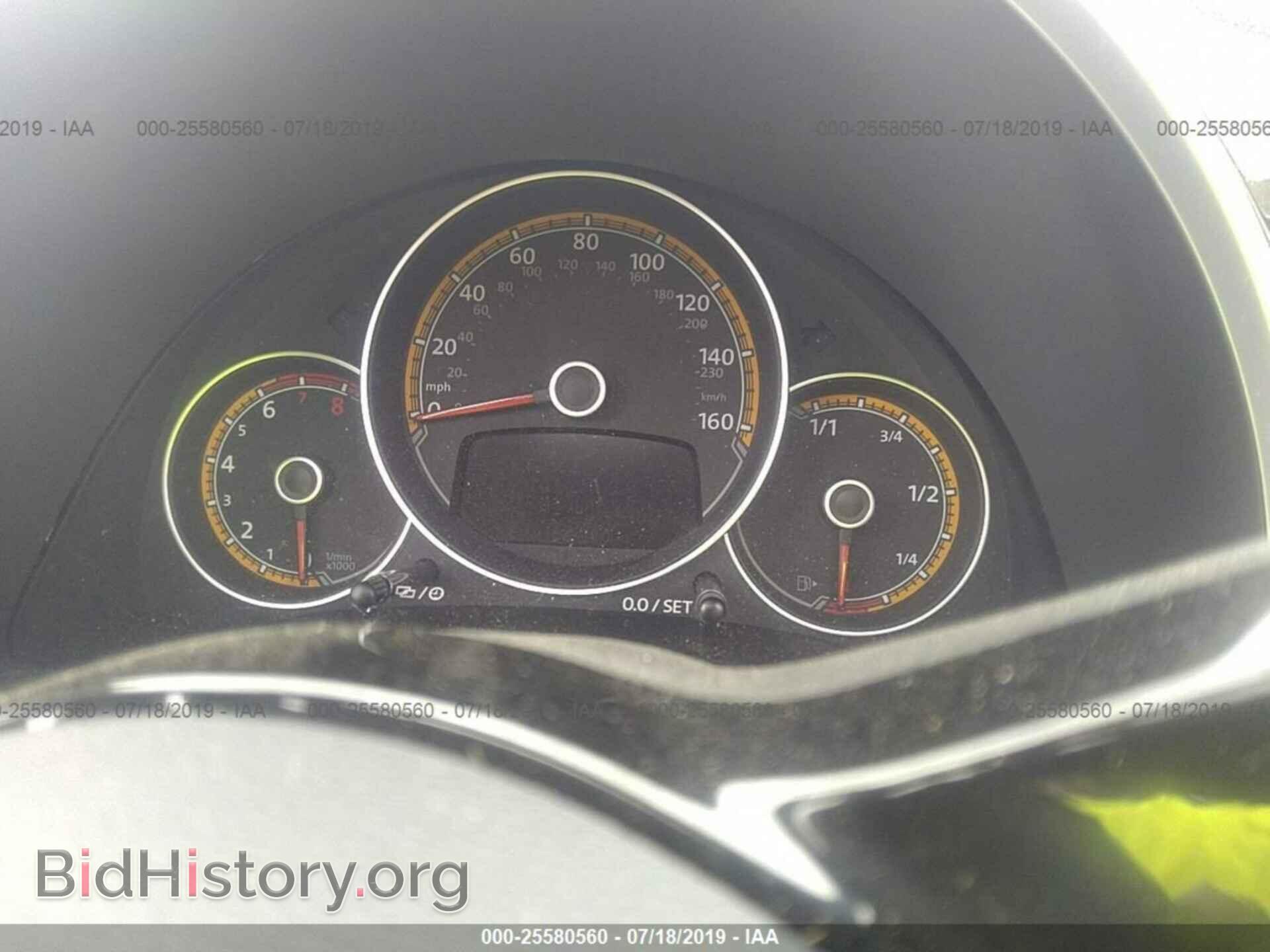 2017 VOLKSWAGEN BEETLE - VIN: 3VWT17AT3HM813687 - Фото 7