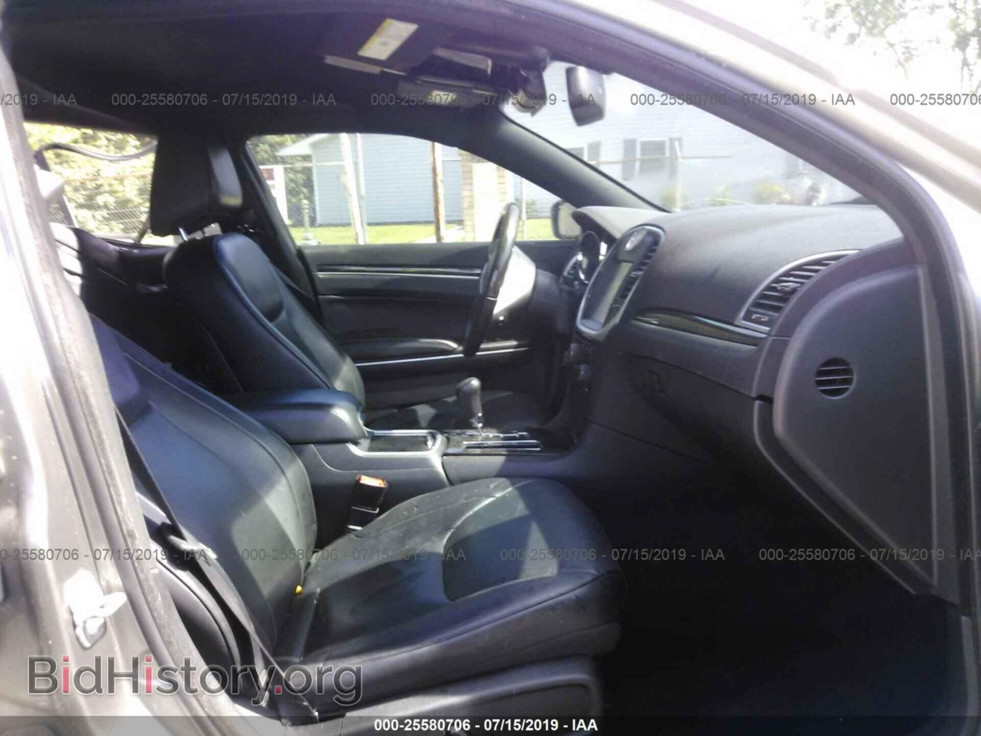 2014 CHRYSLER 300C - VIN: 2C3CCAET1EH169884 - Фото 5