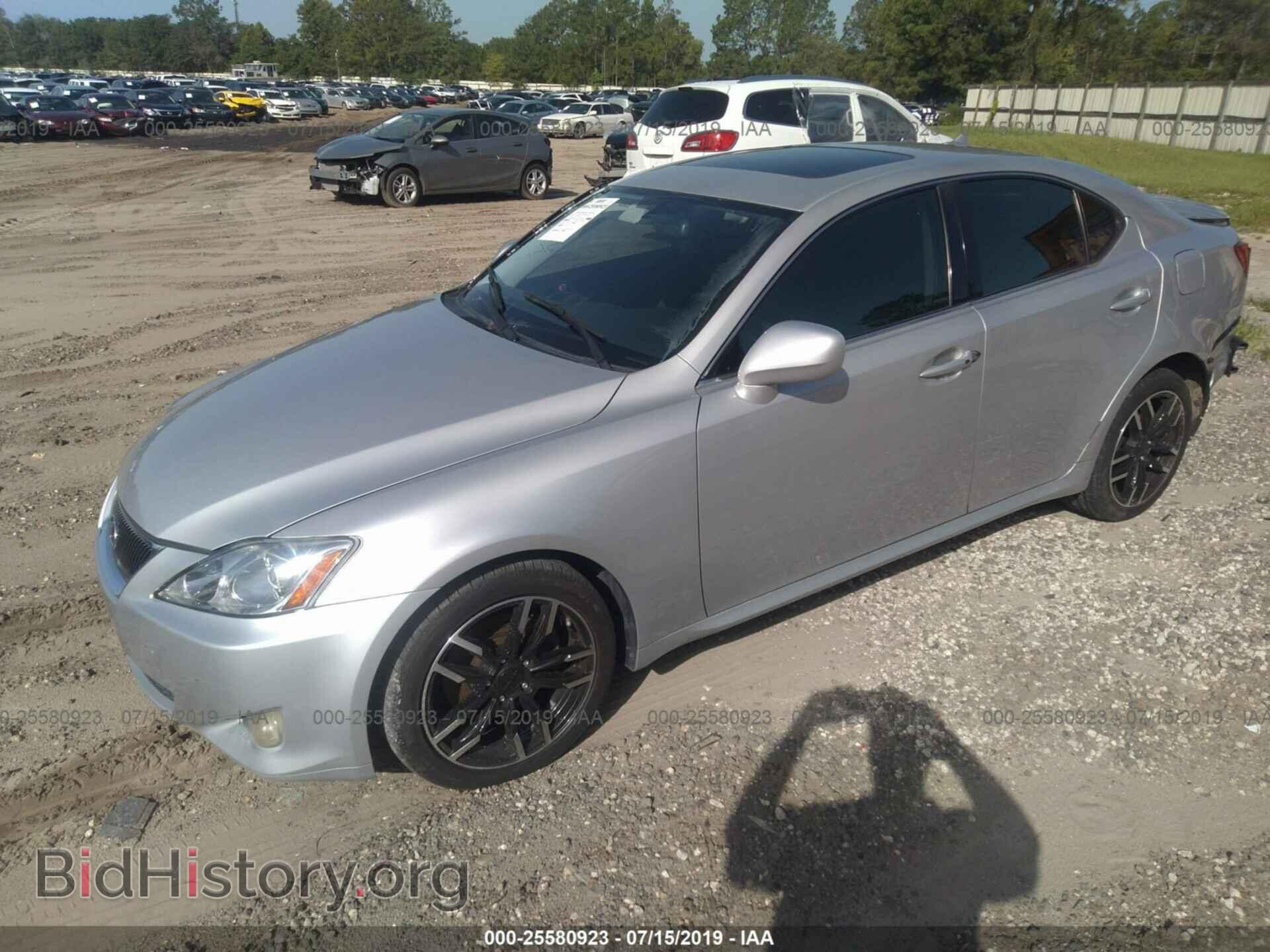 2007 LEXUS IS - VIN: JTHCK262072011654 - Фото 2