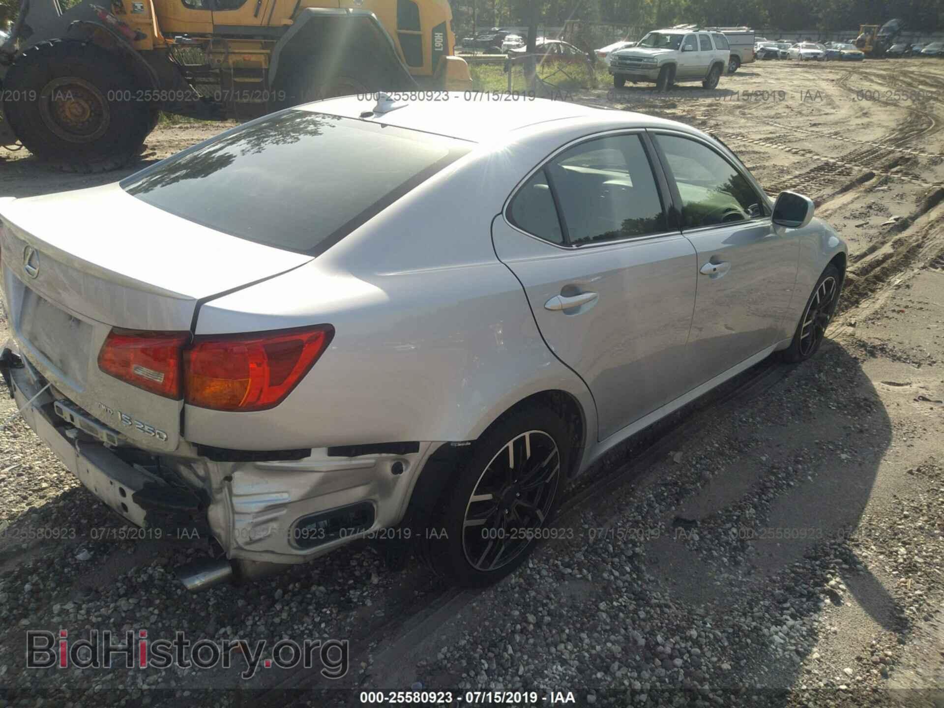 2007 LEXUS IS - VIN: JTHCK262072011654 - Фото 4