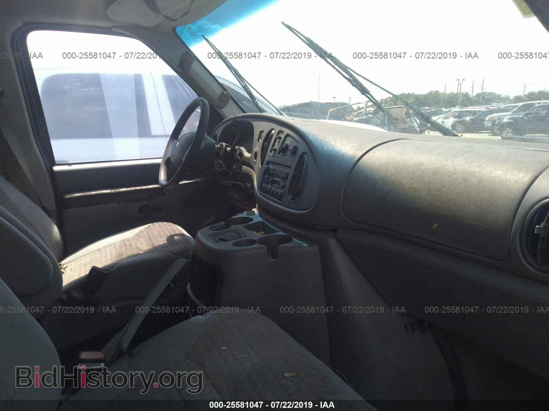 2003 FORD ECONOLINE - VIN: 1FBSS31L03HB09372 - Фото 5