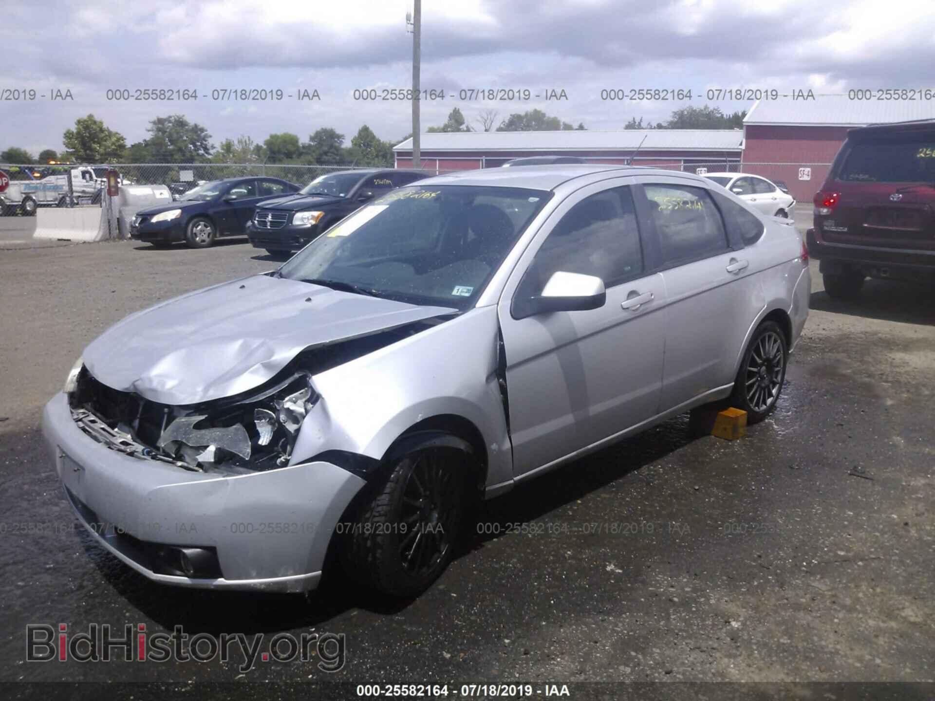 2009 FORD FOCUS - VIN: 1FAHP36N09W111487 - Фото 2