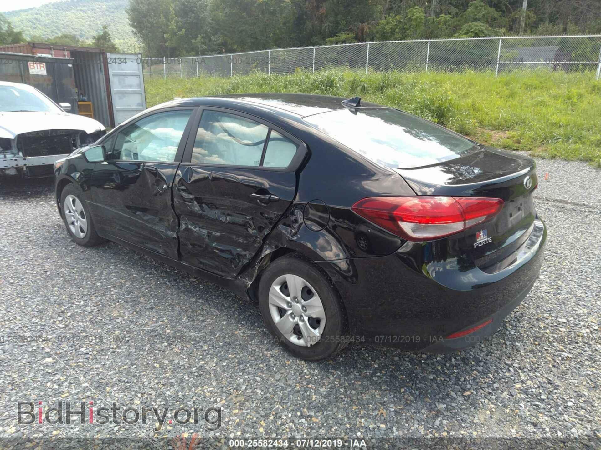2017 KIA FORTE - VIN: 3KPFK4A78HE031765 - Фото 3
