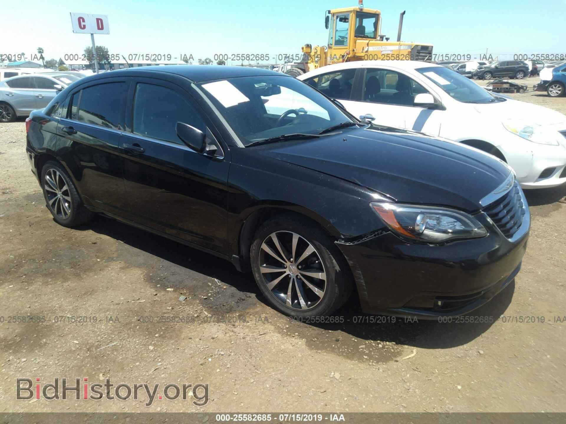Photo 1C3CCBCG5DN507174 - CHRYSLER 200 2013