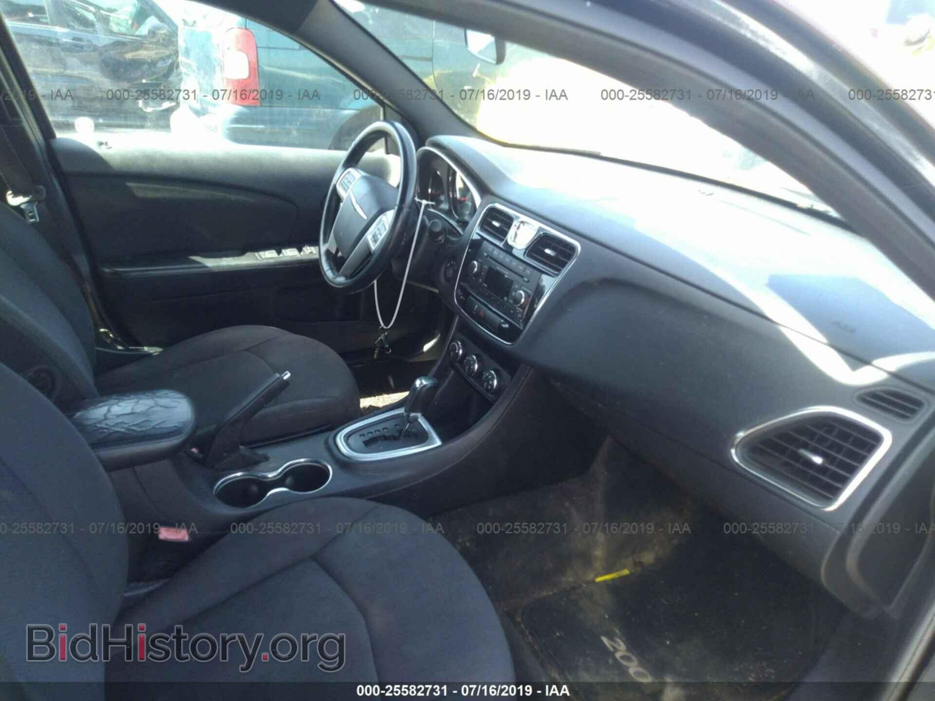 2012 CHRYSLER 200 - VIN: 1C3CCBBG6CN241907 - Фото 5