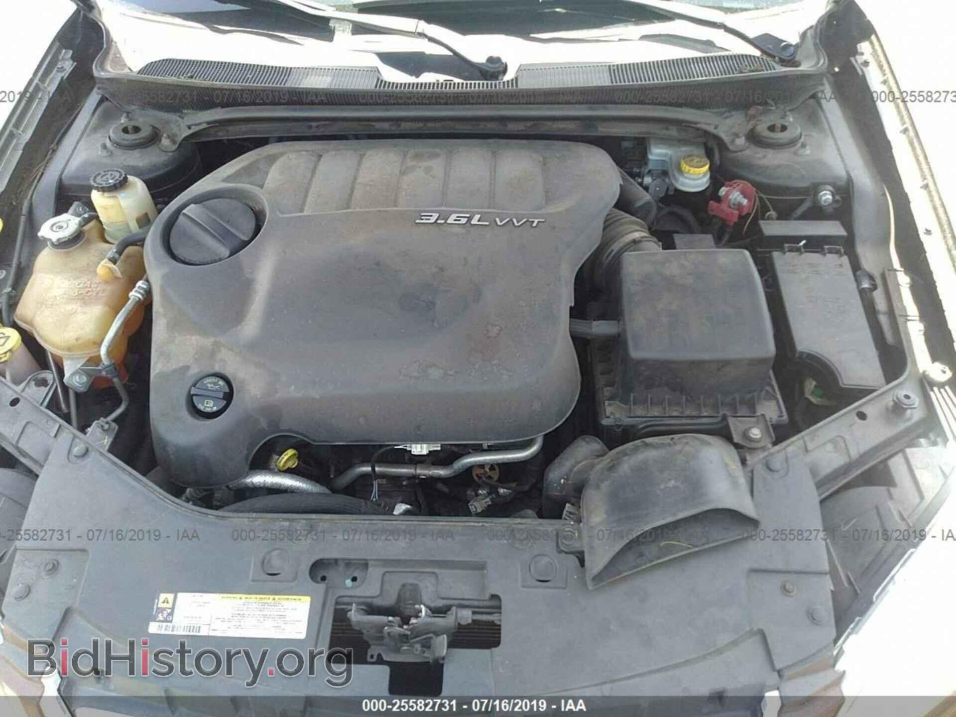 2012 CHRYSLER 200 - VIN: 1C3CCBBG6CN241907 - Фото 10