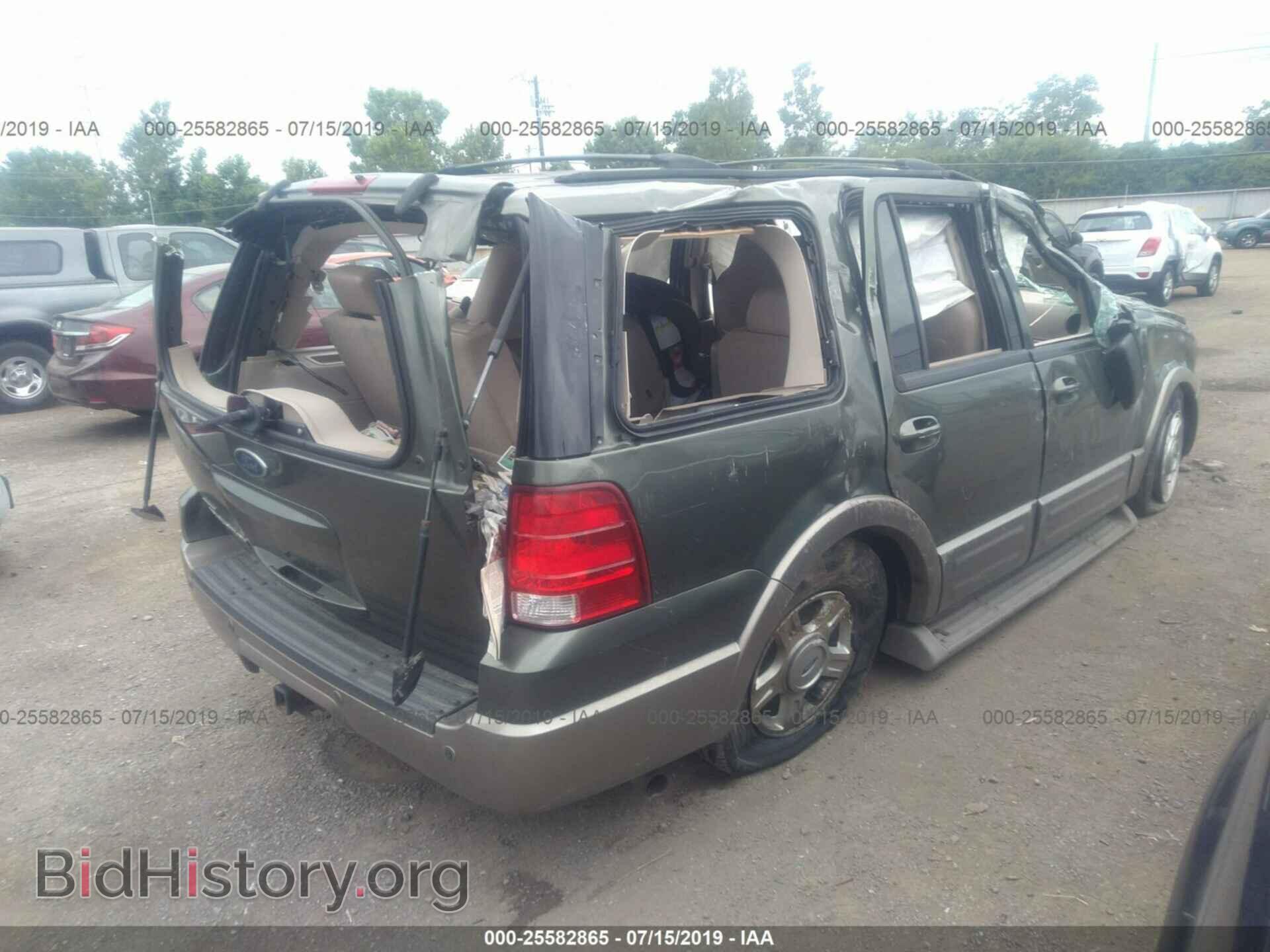 2004 FORD EXPEDITION - VIN: 1FMFU18L54LA74582 - Фото 4