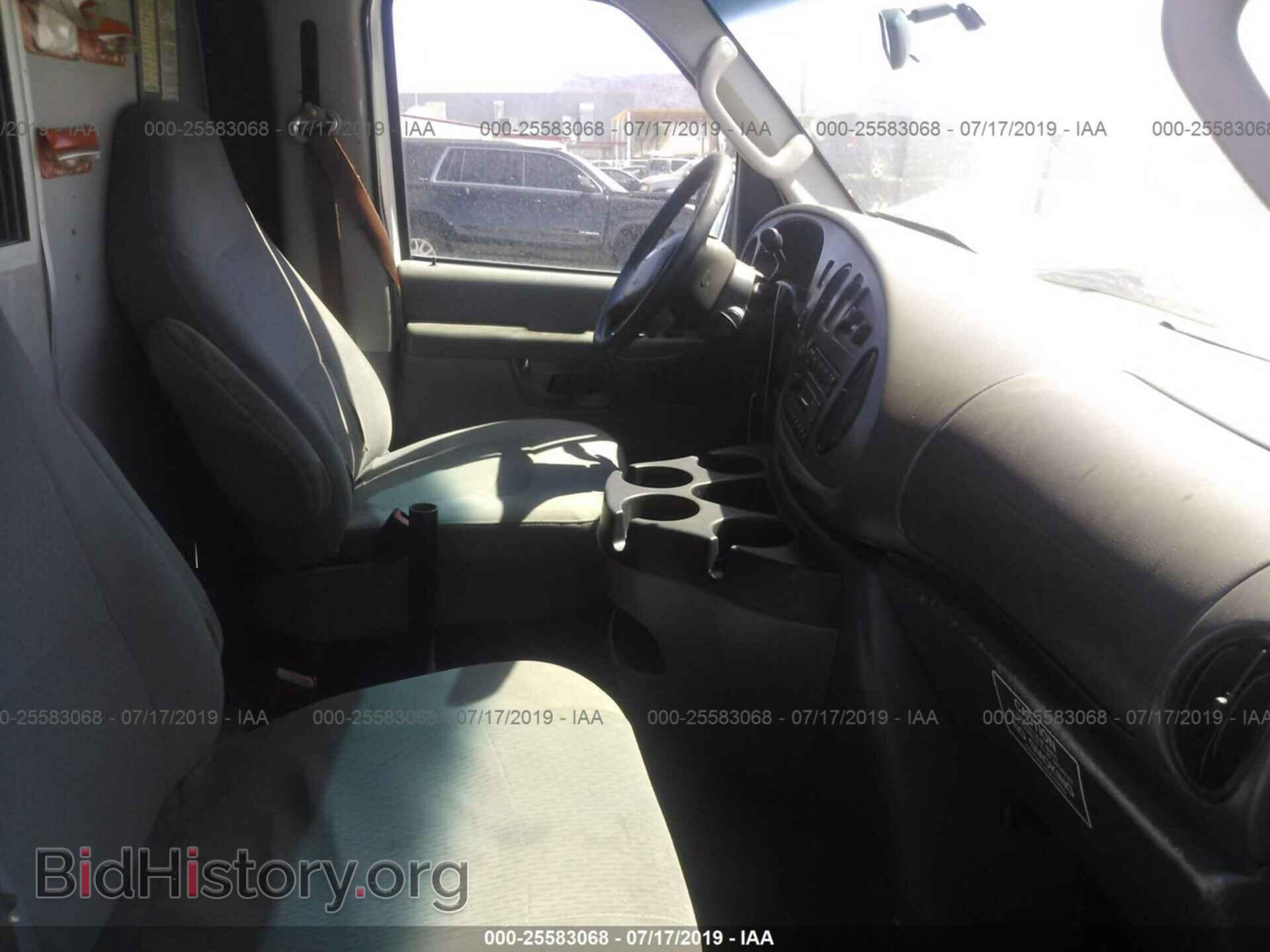 2008 FORD ECONOLINE - VIN: 1FDSS34PX8DB42948 - Фото 5