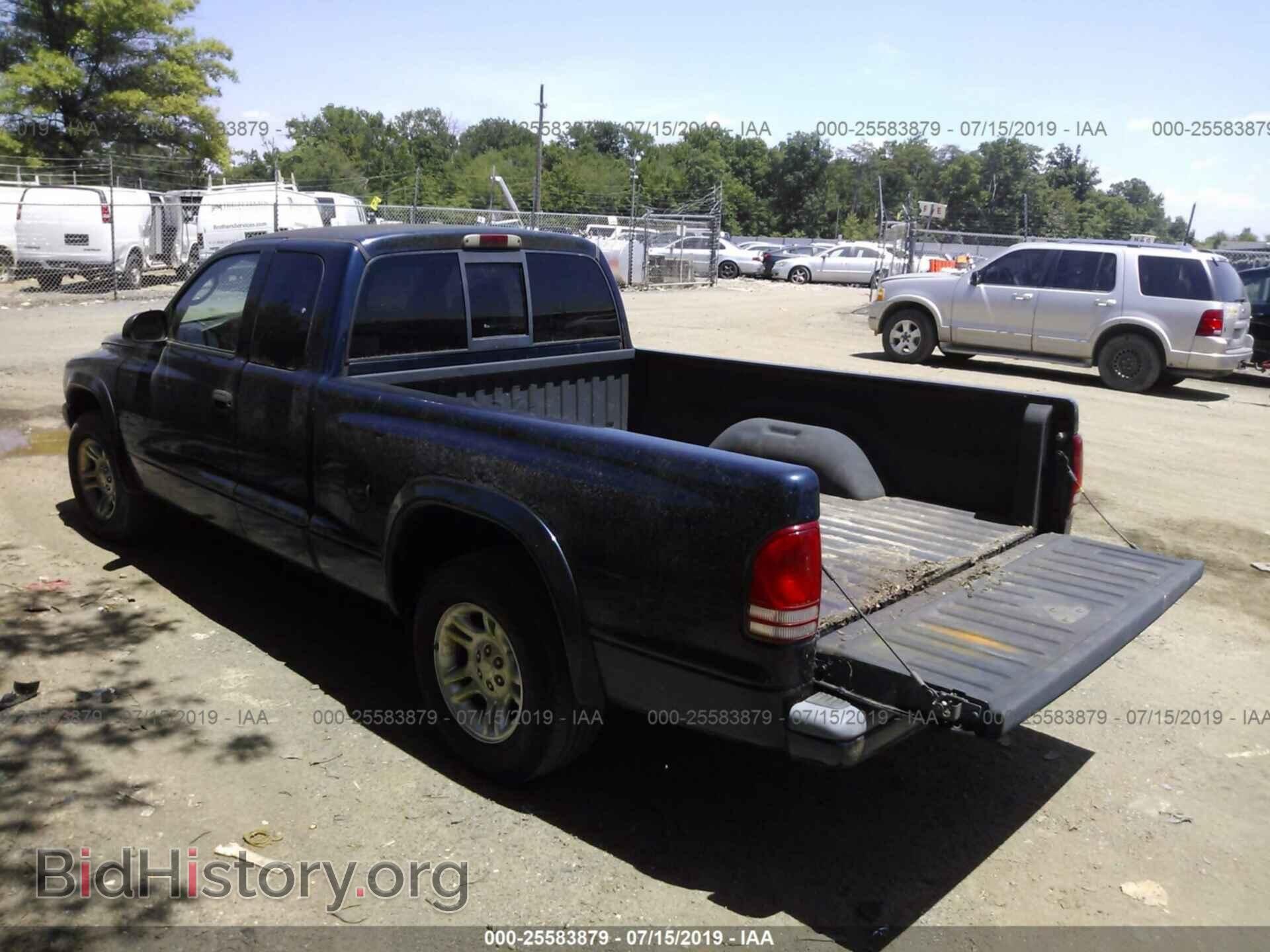 2002 DODGE DAKOTA - VIN: 1B7GL32X22S693744 - Фото 3