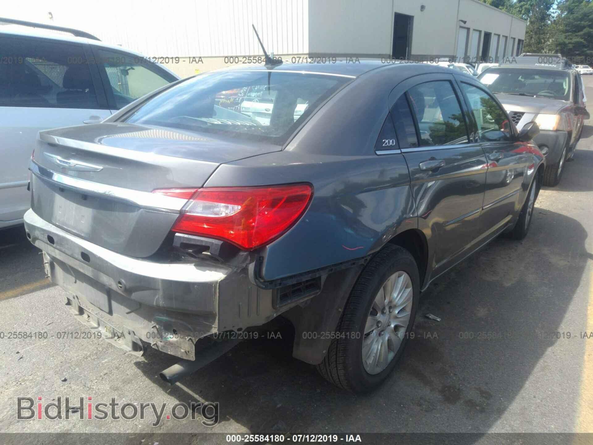 2012 CHRYSLER 200 - VIN: 1C3CCBAB6CN228743 - Фото 4