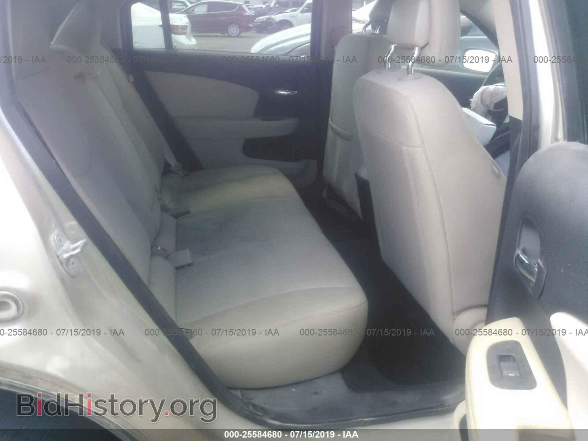 2013 CHRYSLER 200 - VIN: 1C3CCBBB1DN600781 - Photo 8