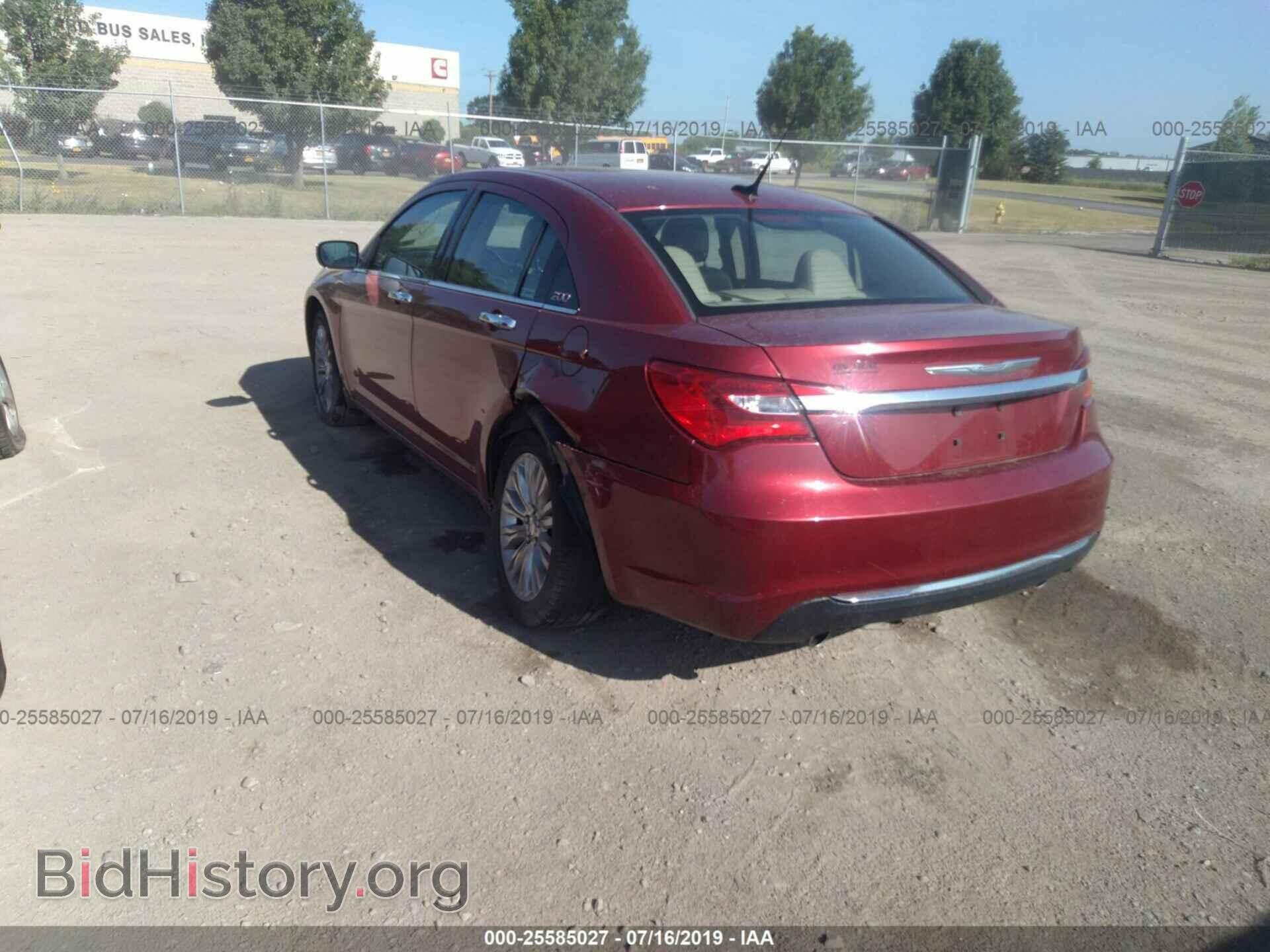 2011 CHRYSLER 200 - VIN: 1C3BC2FG9BN514343 - Photo 3