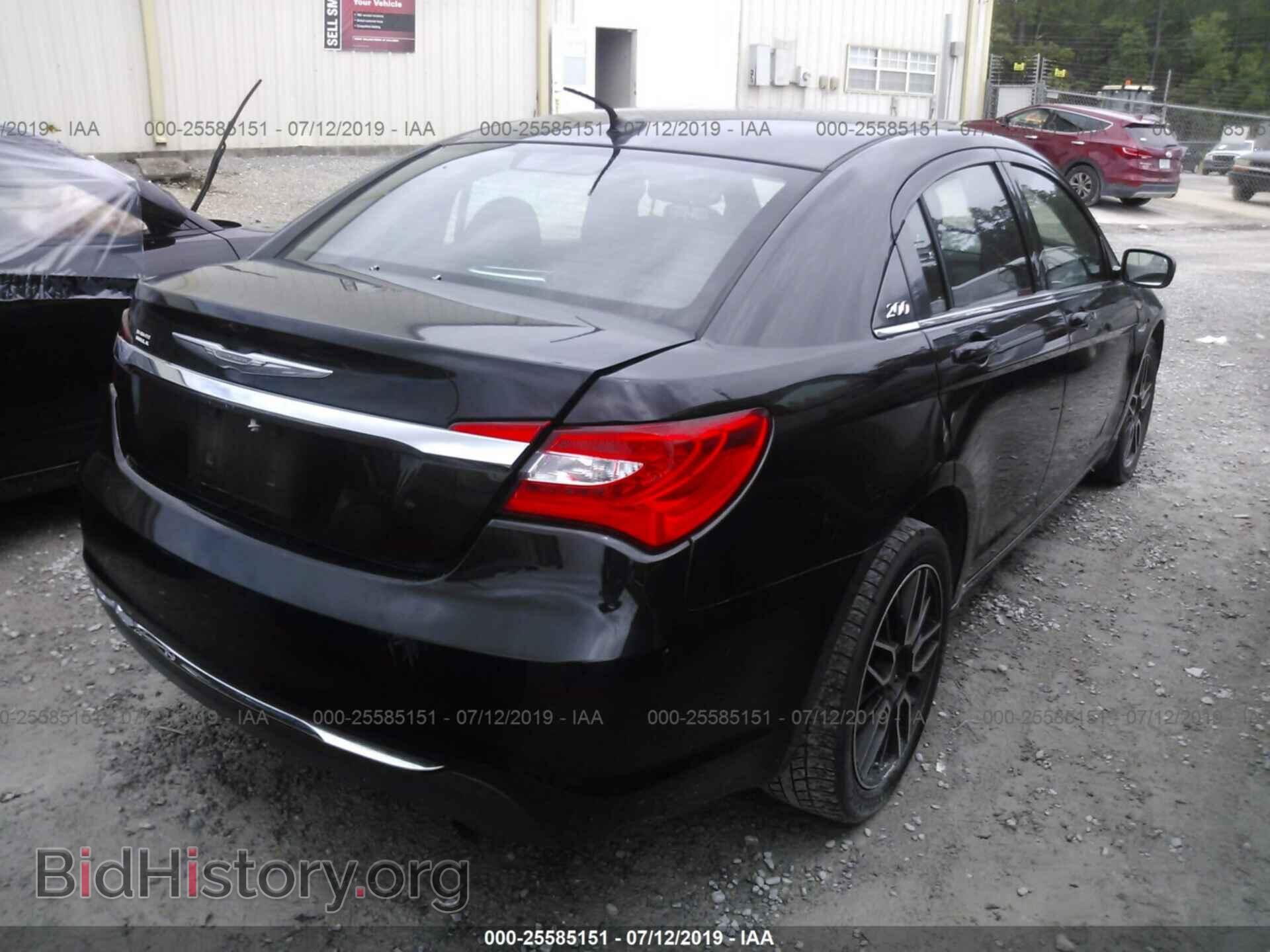 2013 CHRYSLER 200 - VIN: 1C3CCBAB6DN763413 - Фото 4