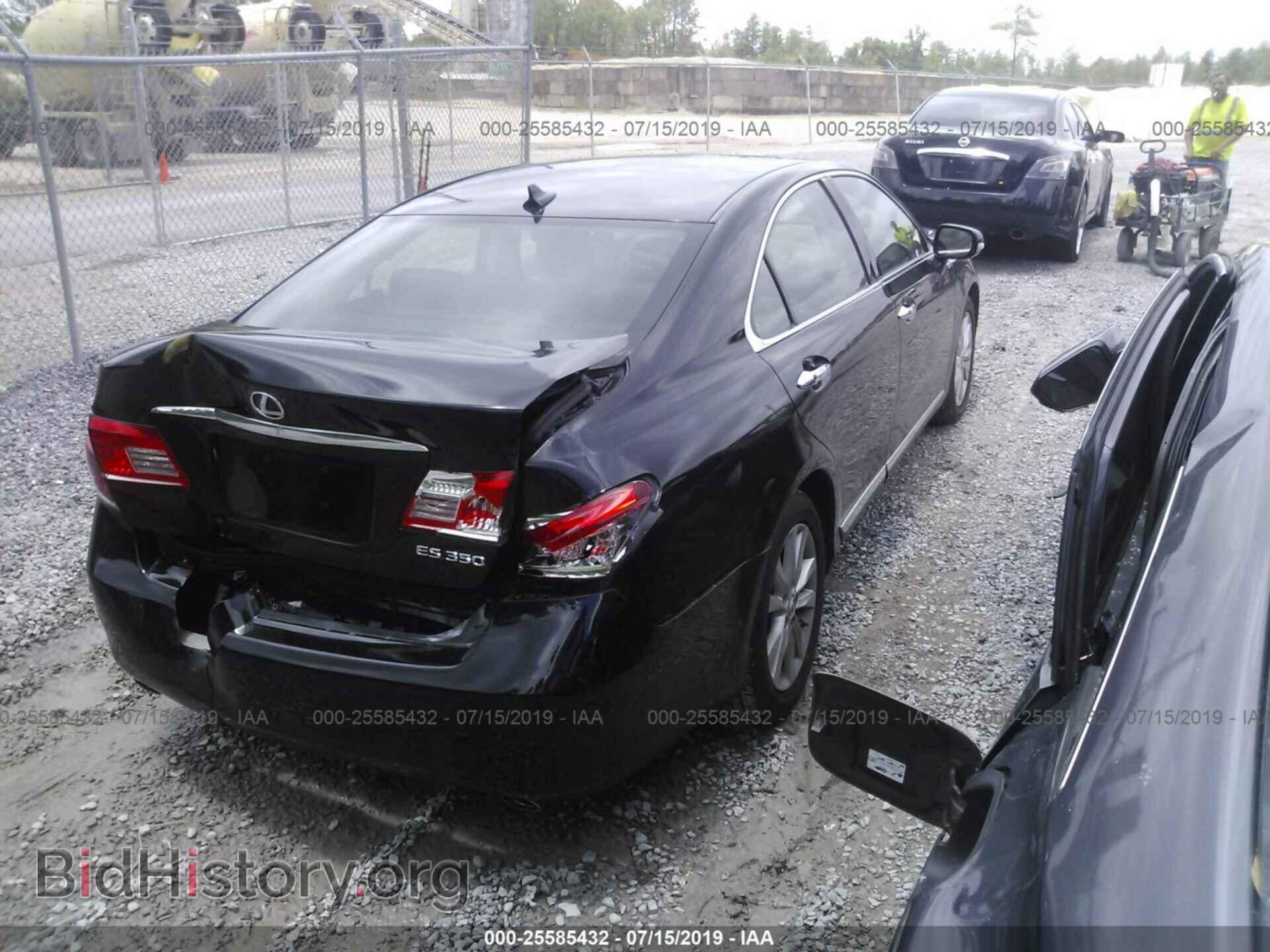 2011 LEXUS ES - VIN: JTHBK1EG2B2417415 - Фото 4