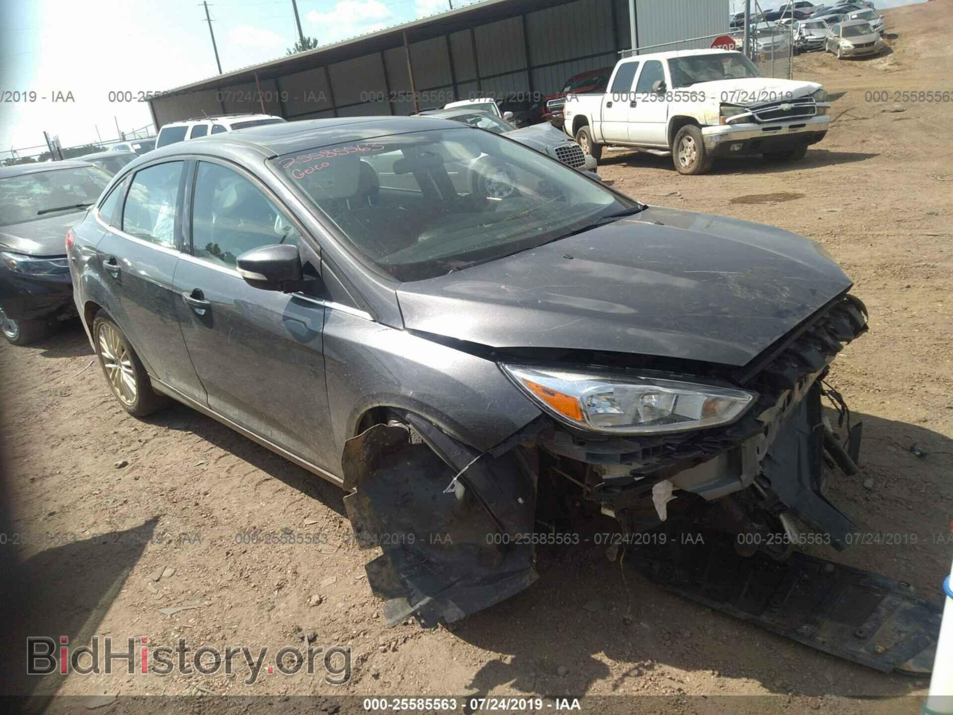Photo 1FADP3J20HL241975 - FORD FOCUS 2017