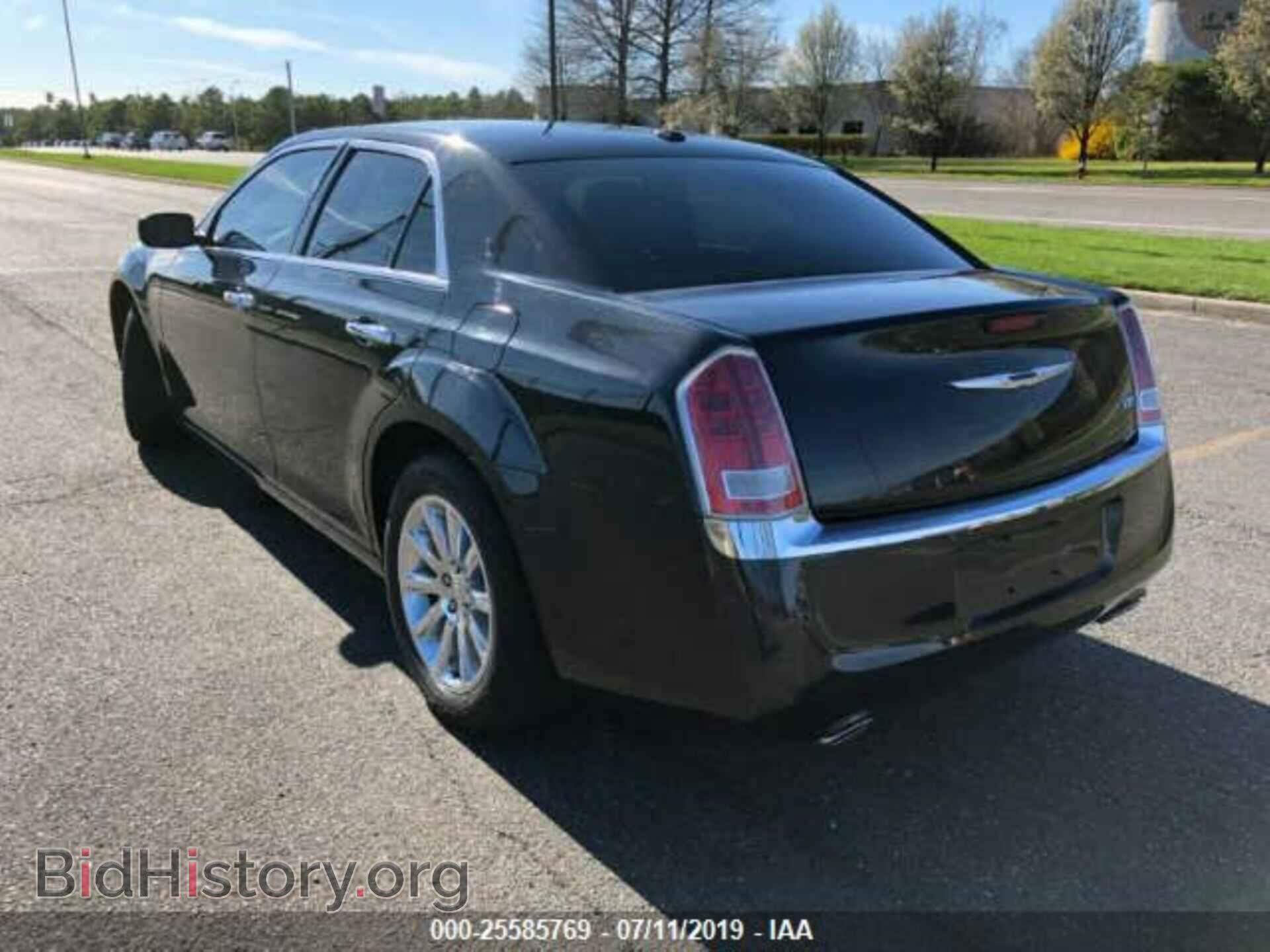 2011 CHRYSLER 300 - VIN: 2C3CA5CG7BH546829 - Фото 3