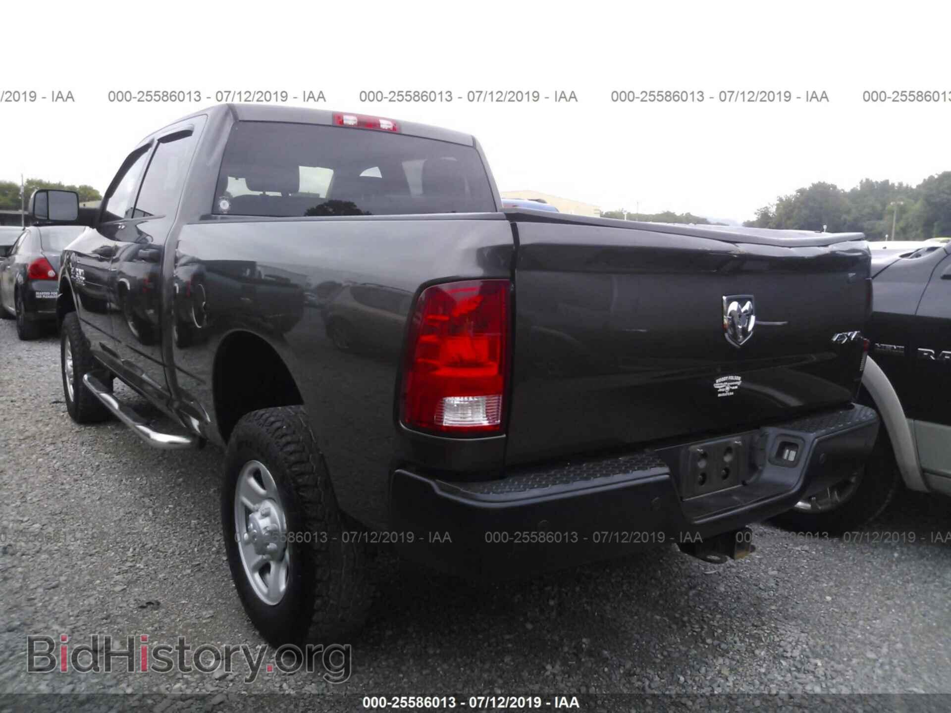 2015 RAM 2500 - VIN: 3C6UR5CL1FG553360 - Фото 3