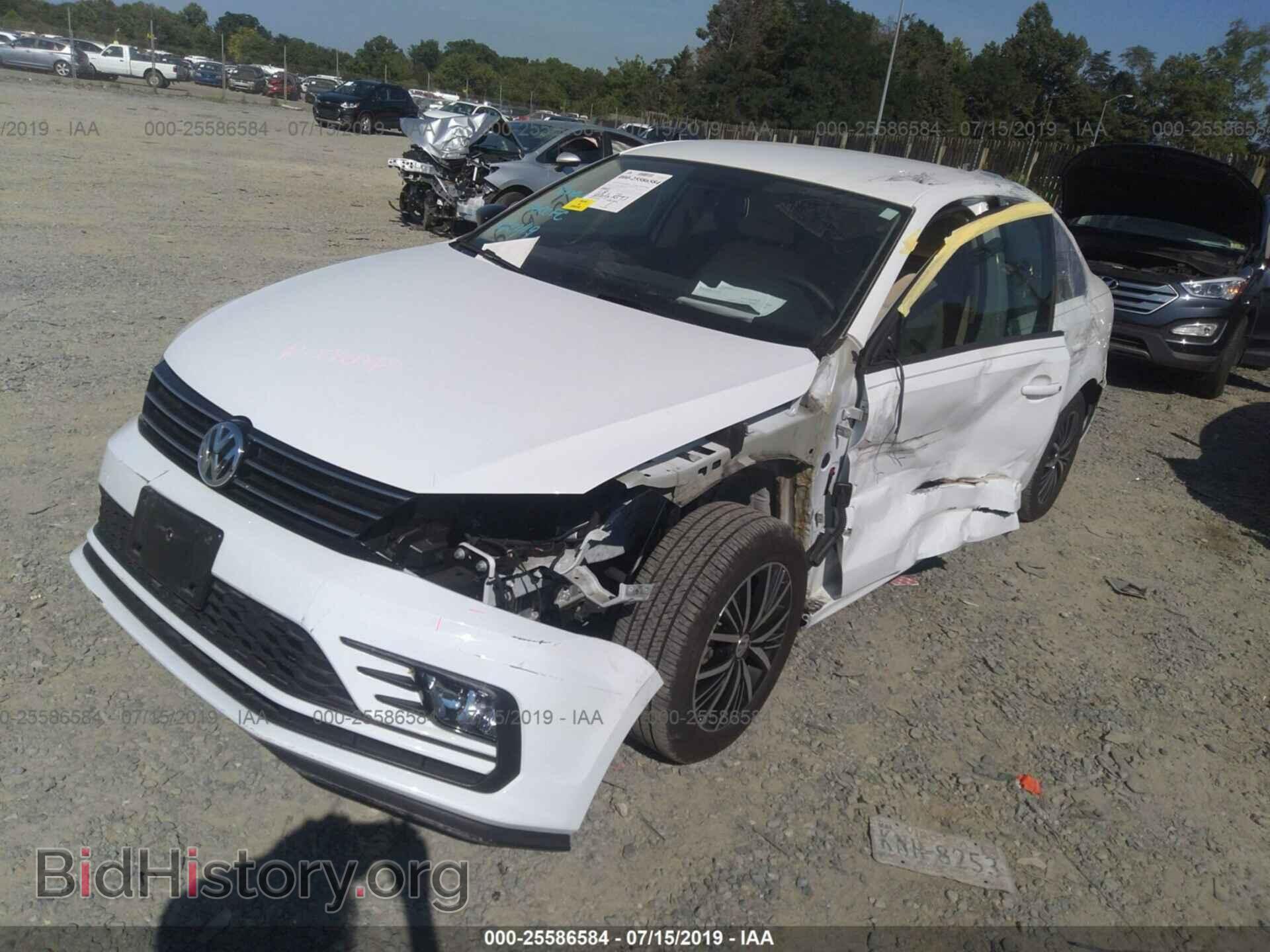 2018 VOLKSWAGEN JETTA - VIN: 3VWDB7AJ7JM206780 - Фото 2