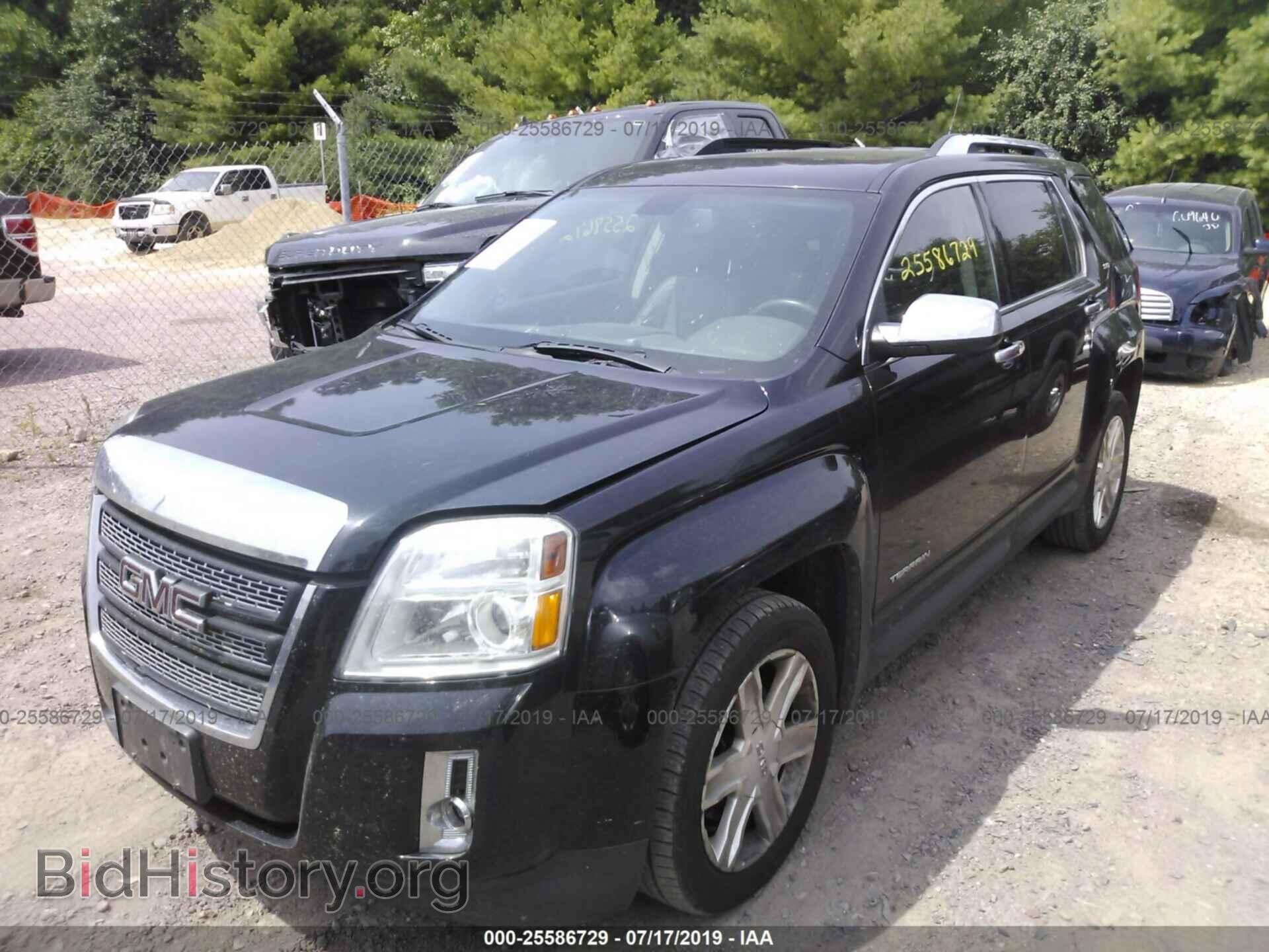 2011 GMC TERRAIN - VIN: 2CTFLXEC0B6403522 - Фото 2