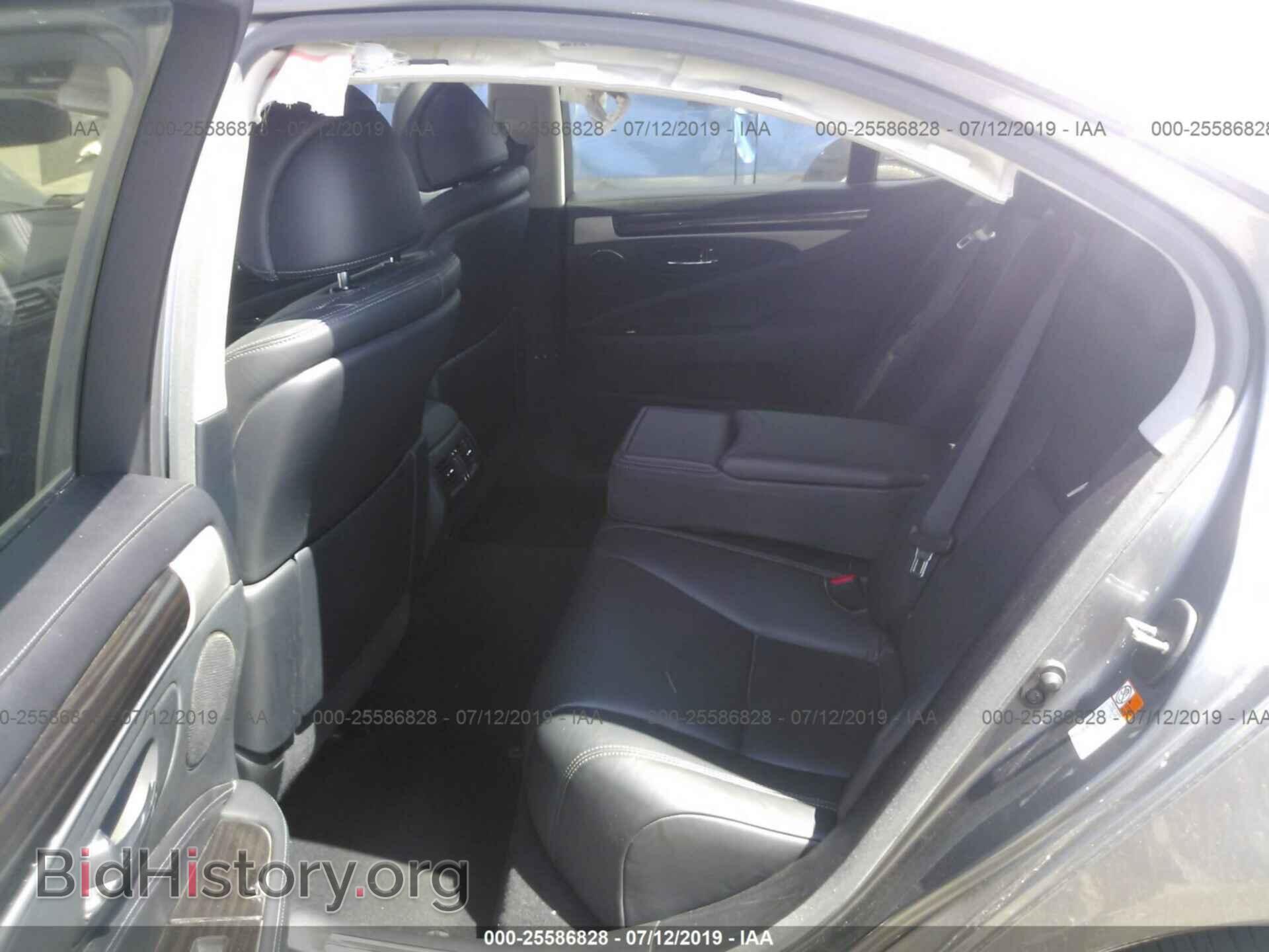 2016 LEXUS LS - VIN: JTHBL5EF3G5139531 - Photo 8