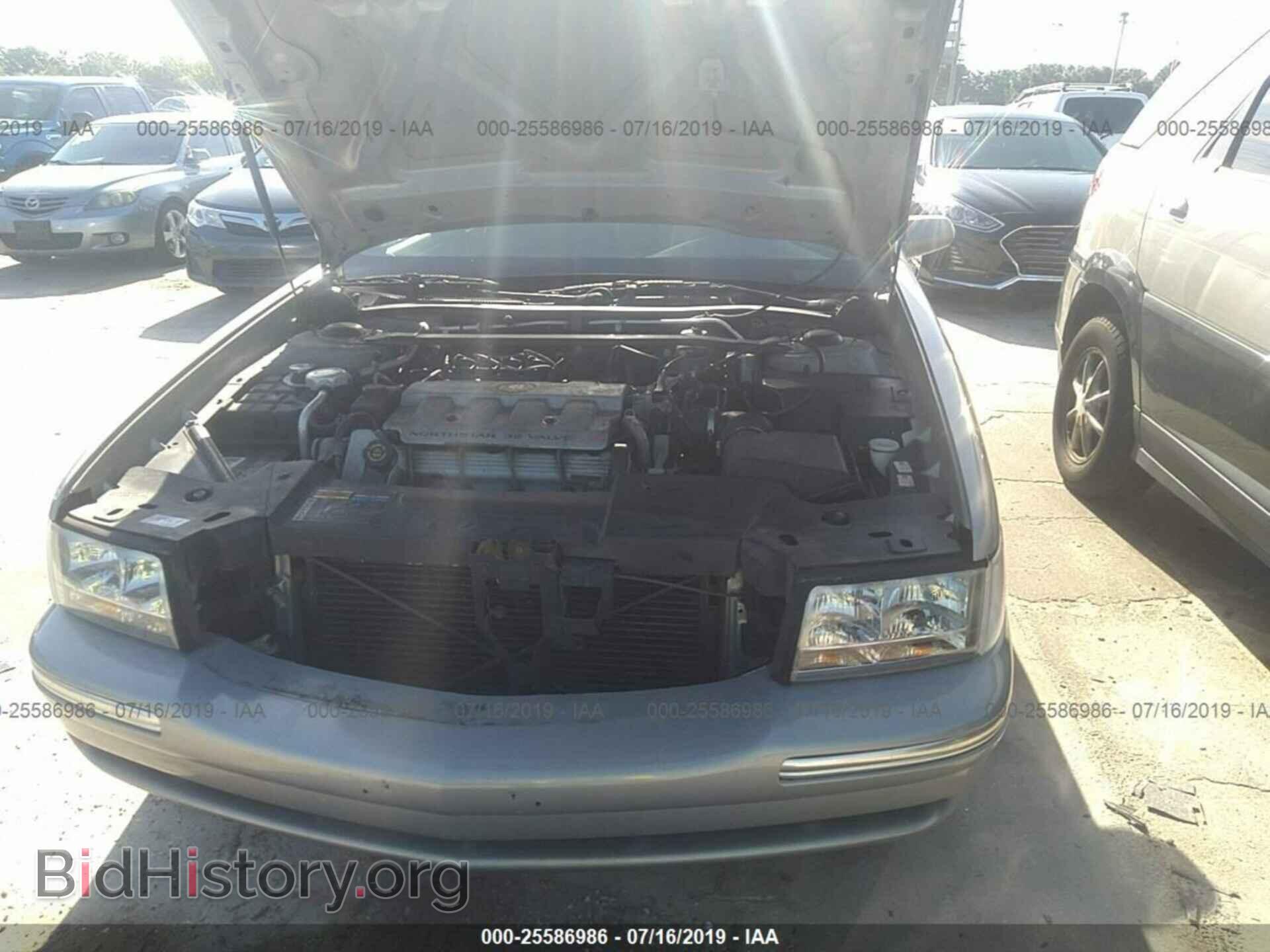 1998 CADILLAC DEVILLE - VIN: 1G6KD54Y2WU720057 - Photo 10