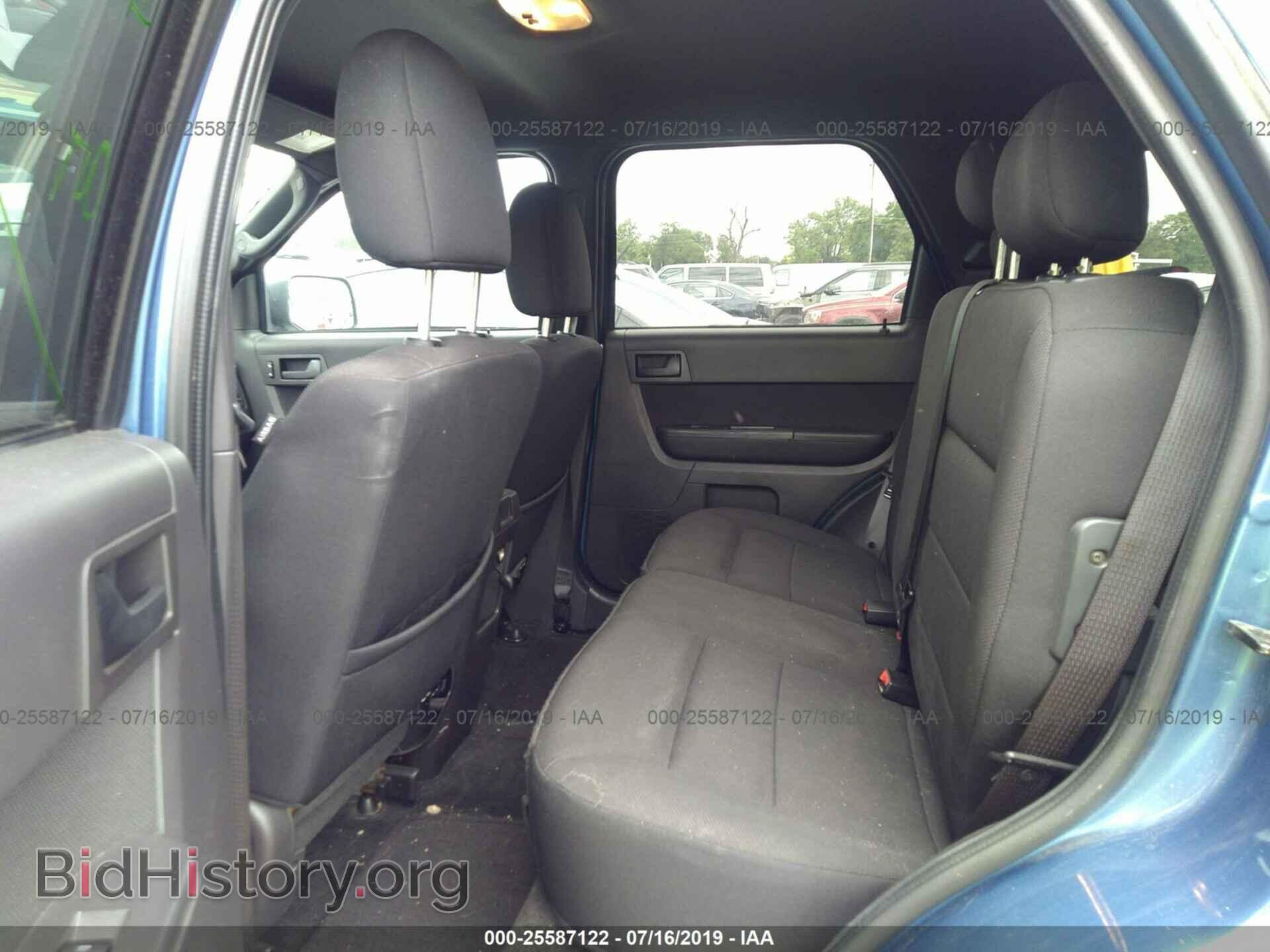 2009 FORD ESCAPE - VIN: 1FMCU03729KB55219 - Фото 8