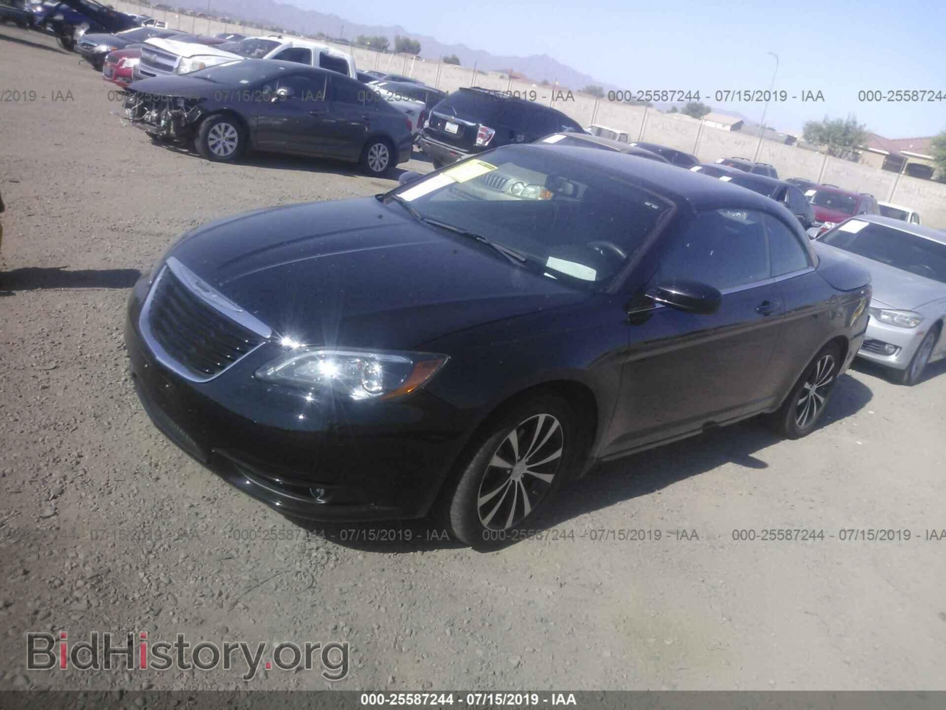 2012 CHRYSLER 200 - VIN: 1C3BCBGG5CN266463 - Photo 2